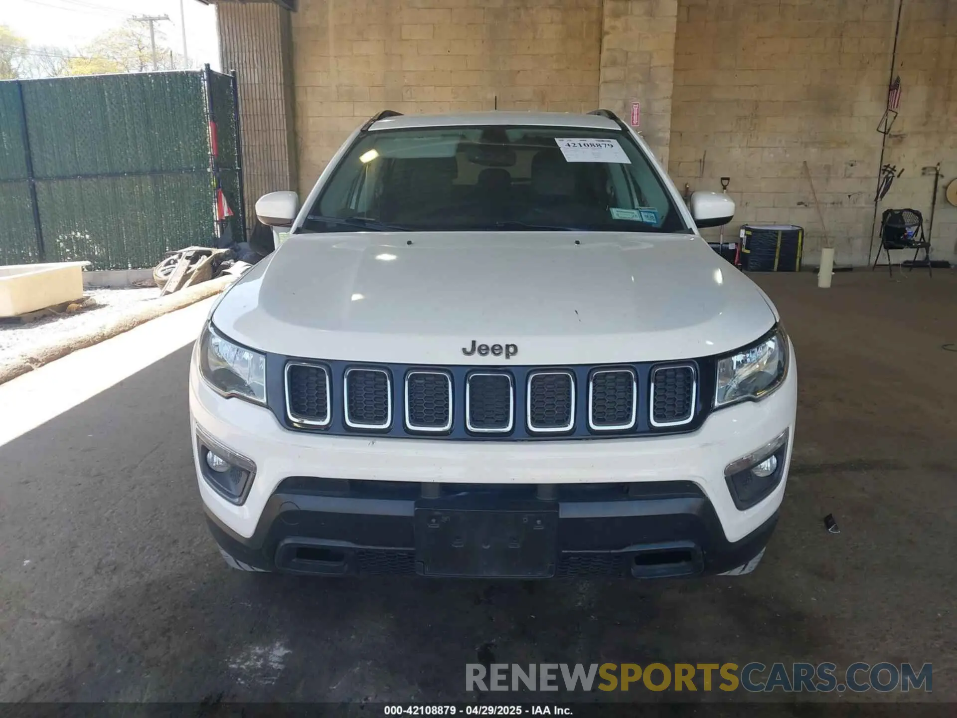 13 Photograph of a damaged car 3C4NJDBB3KT654263 JEEP COMPASS 2019