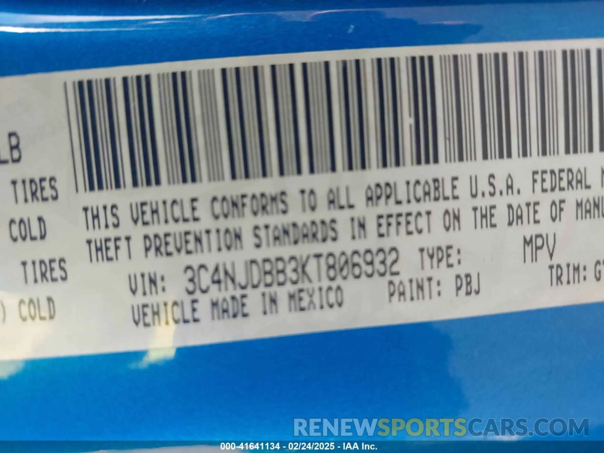 9 Photograph of a damaged car 3C4NJDBB3KT806932 JEEP COMPASS 2019