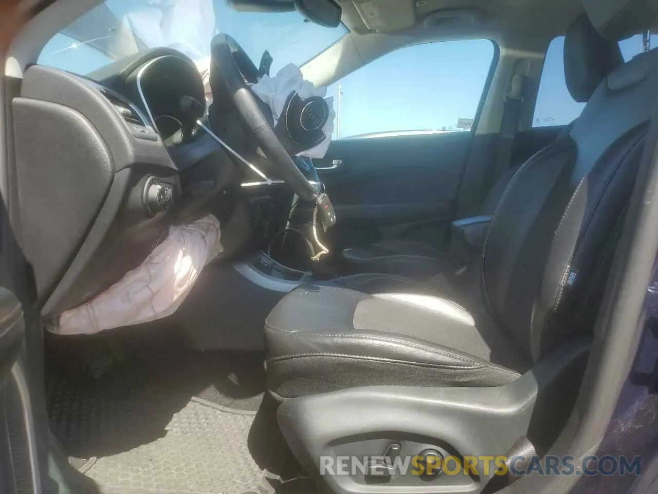 7 Photograph of a damaged car 3C4NJDBB4KT629291 JEEP COMPASS 2019