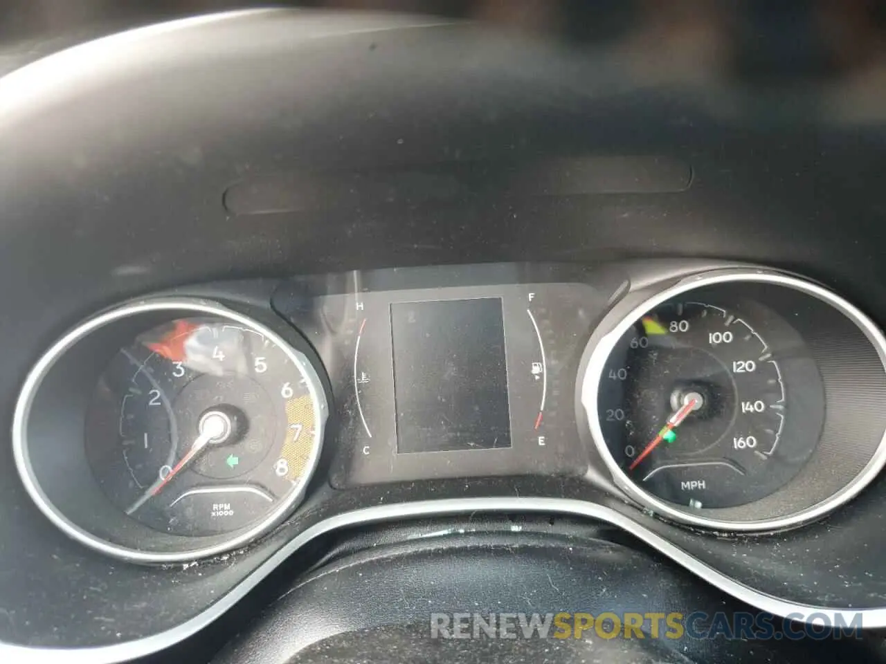9 Photograph of a damaged car 3C4NJDBB4KT641523 JEEP COMPASS 2019