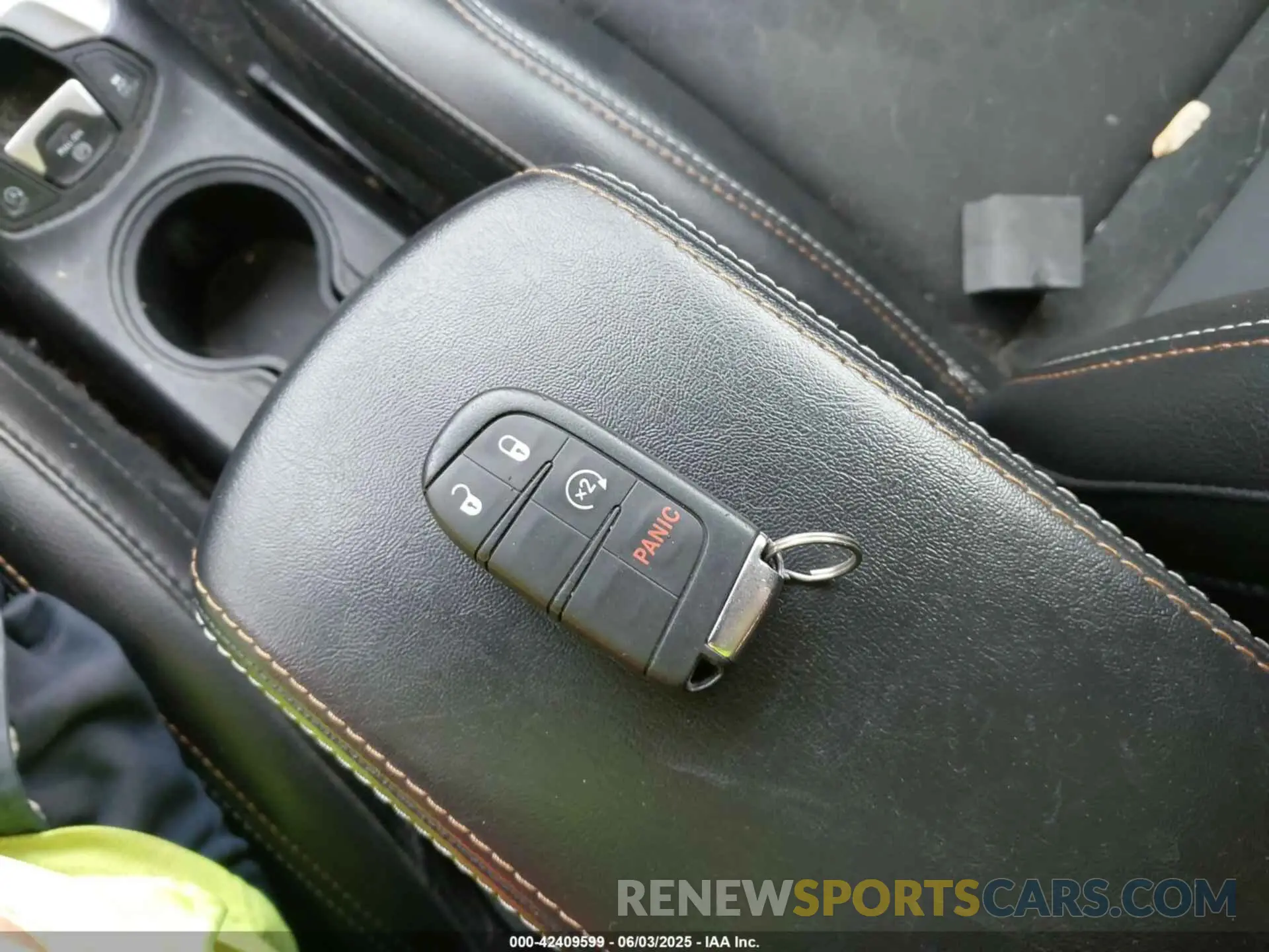 11 Photograph of a damaged car 3C4NJDBB4KT653493 JEEP COMPASS 2019