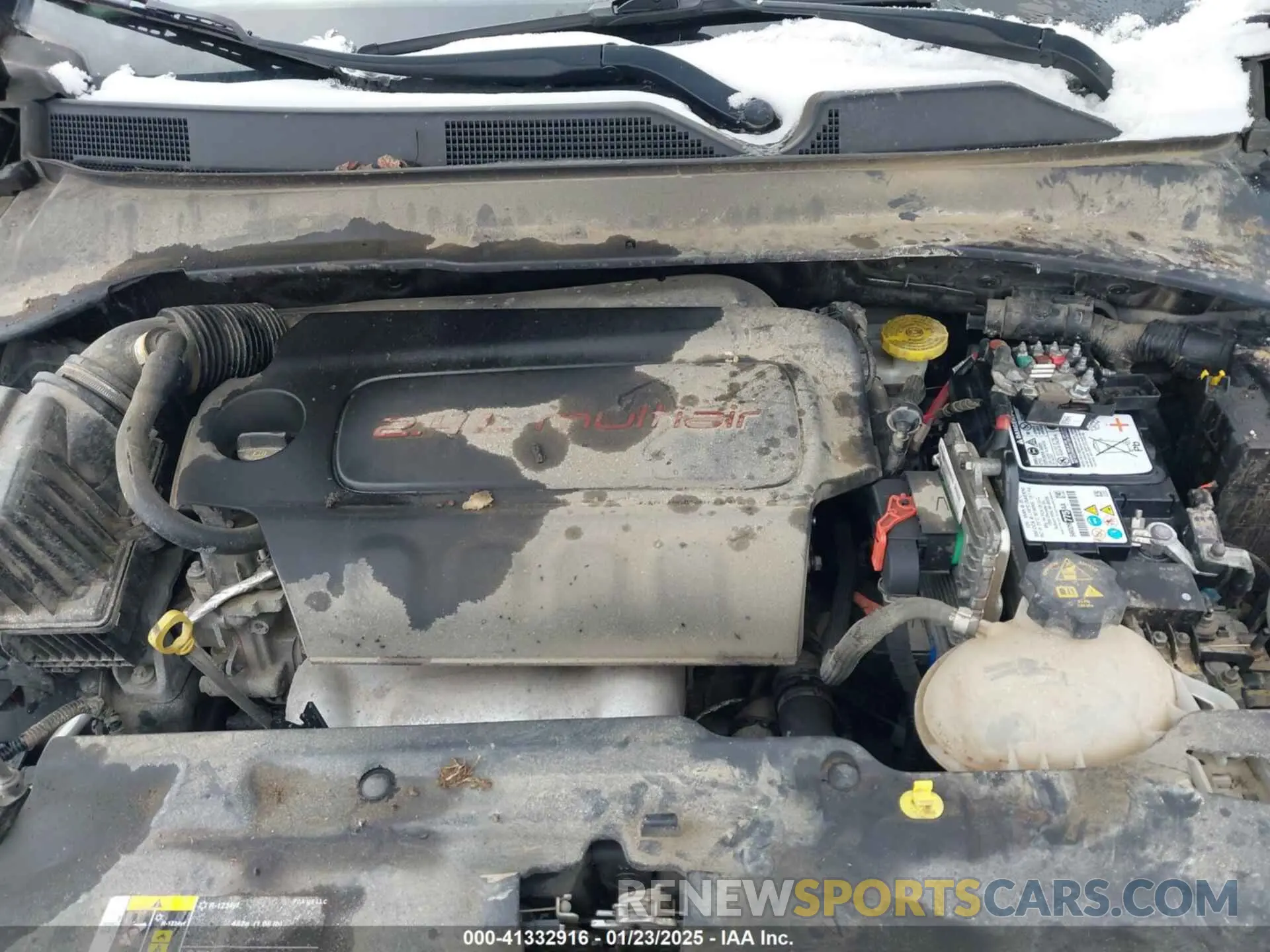 10 Photograph of a damaged car 3C4NJDBB4KT670309 JEEP COMPASS 2019