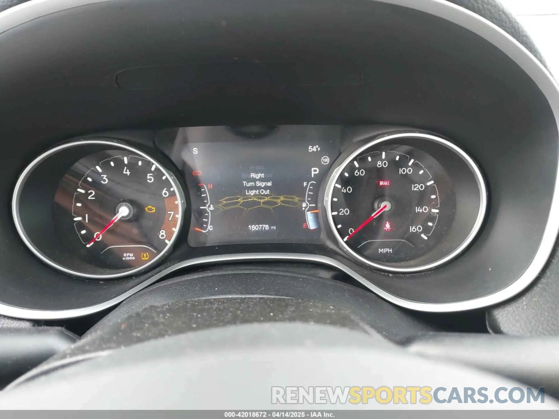 7 Photograph of a damaged car 3C4NJDBB4KT733568 JEEP COMPASS 2019