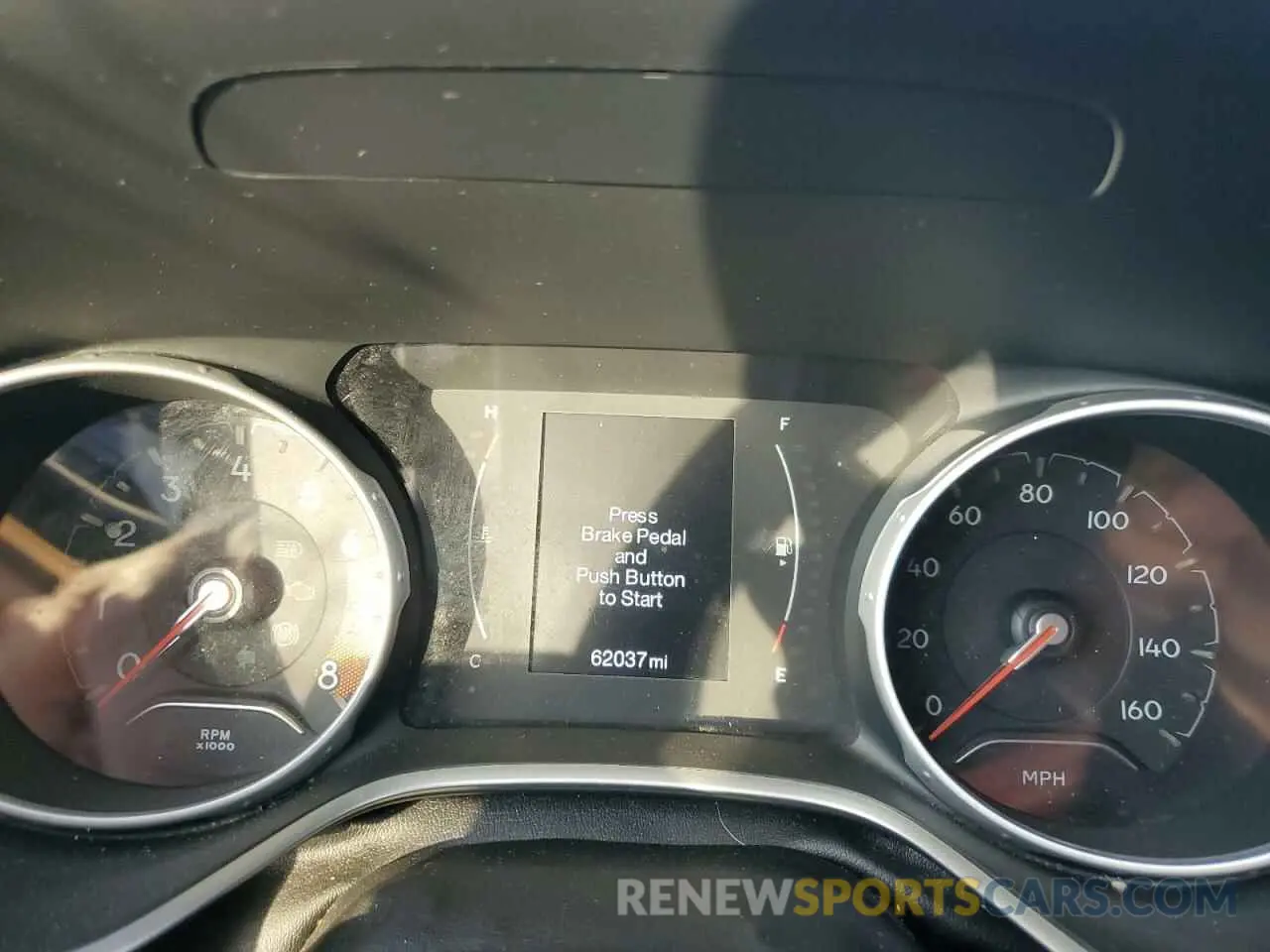 9 Photograph of a damaged car 3C4NJDBB4KT768319 JEEP COMPASS 2019