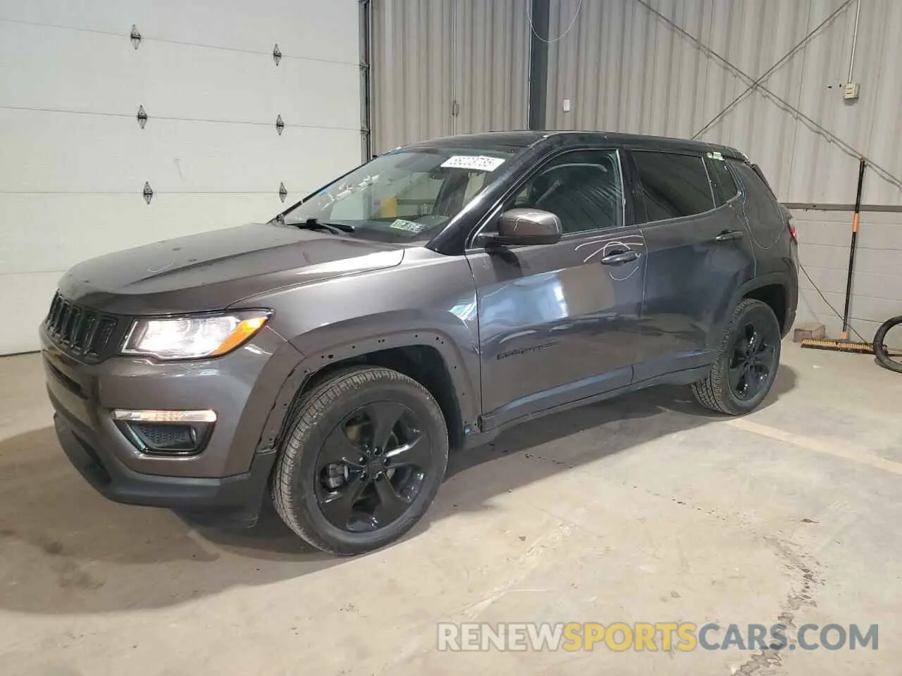 1 Photograph of a damaged car 3C4NJDBB5KT724071 JEEP COMPASS 2019