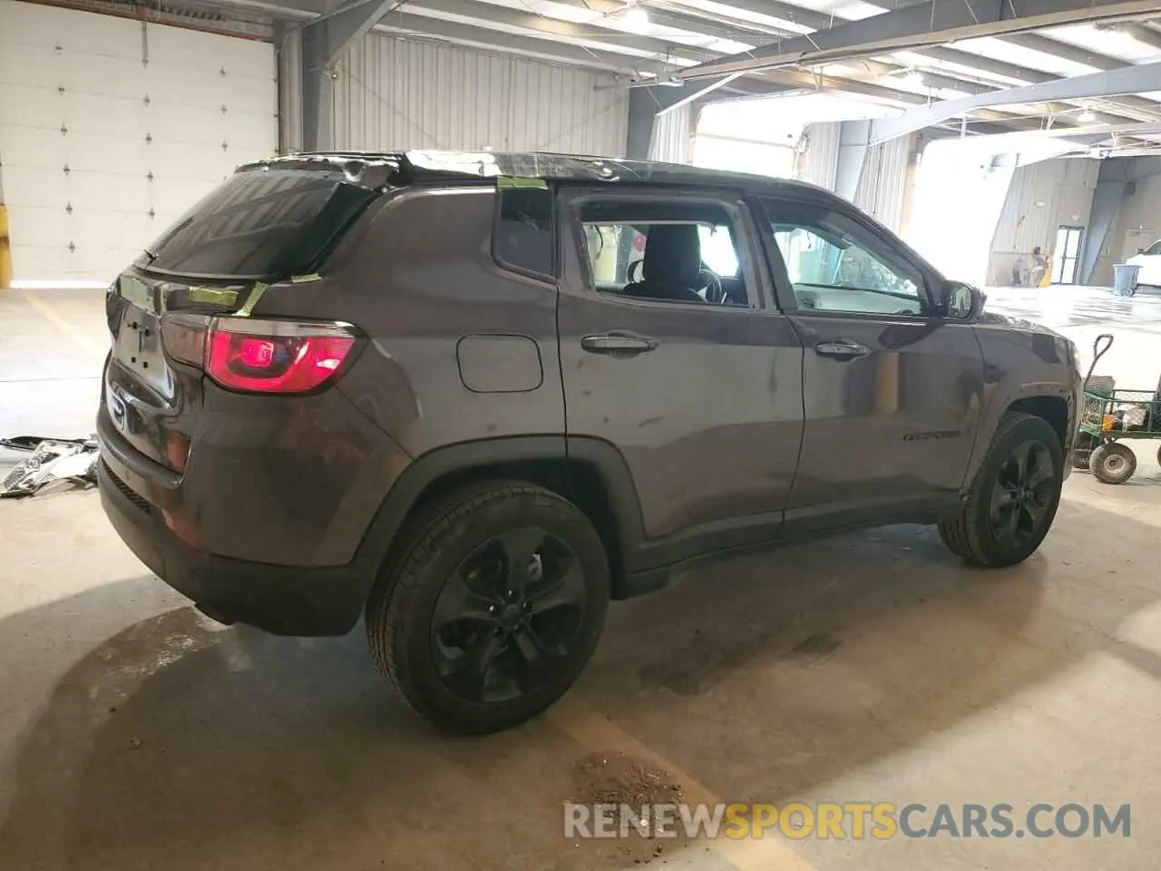 3 Photograph of a damaged car 3C4NJDBB5KT724071 JEEP COMPASS 2019