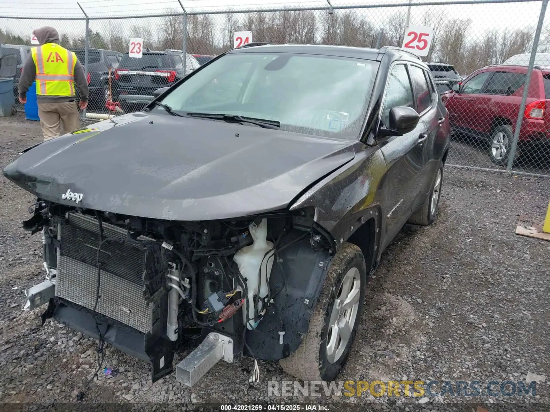 19 Photograph of a damaged car 3C4NJDBB6KT682719 JEEP COMPASS 2019