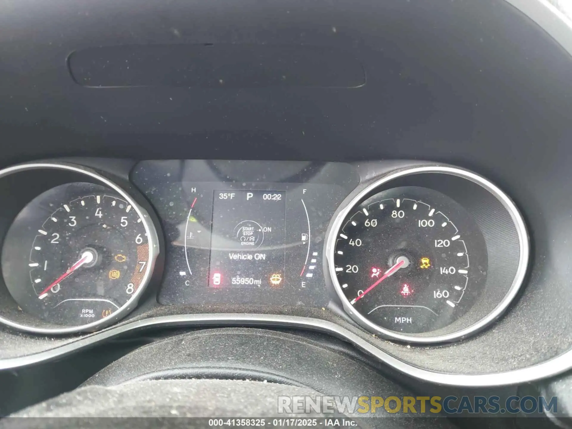 15 Photograph of a damaged car 3C4NJDBB6KT683627 JEEP COMPASS 2019