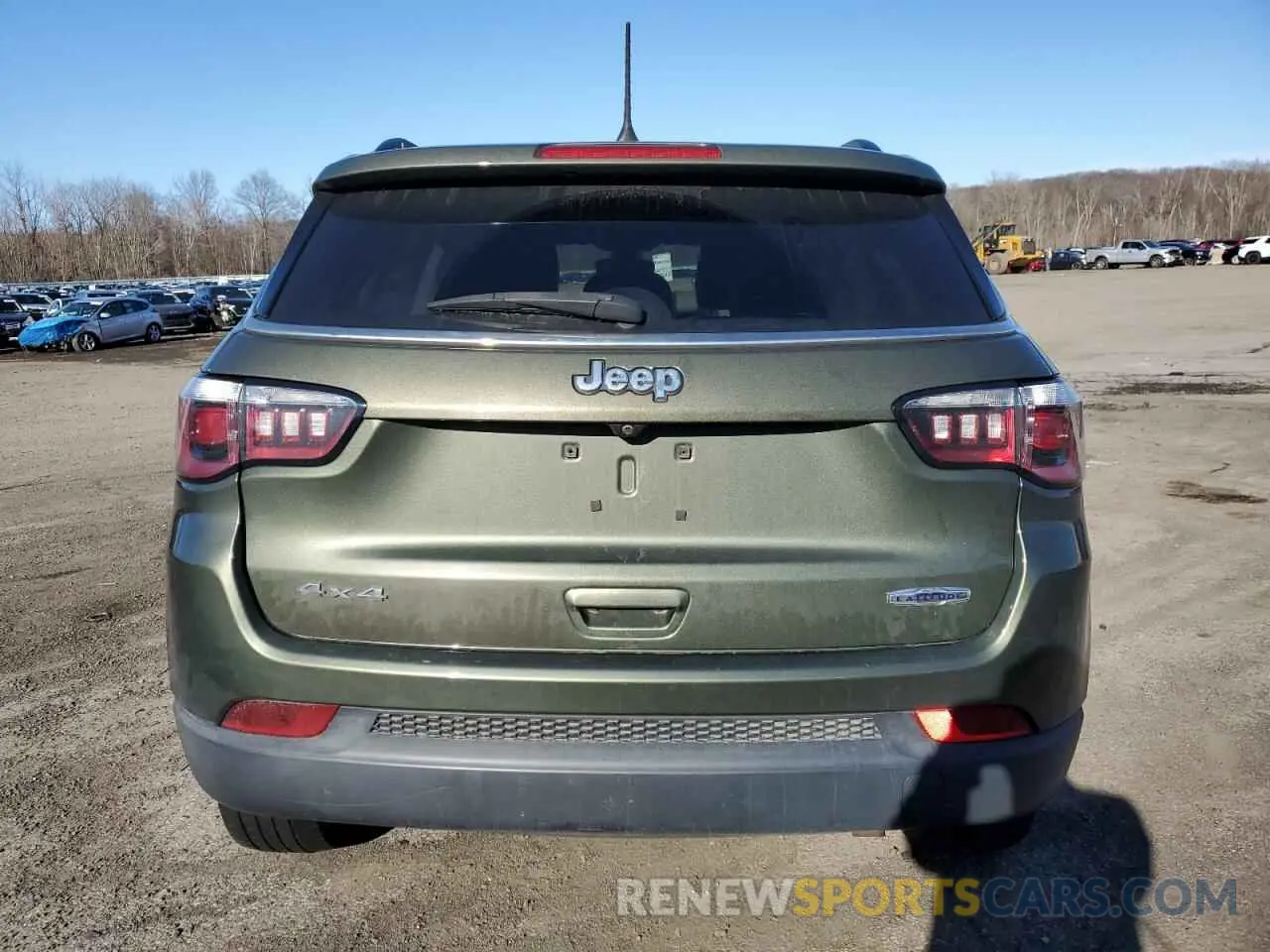 6 Photograph of a damaged car 3C4NJDBB6KT684163 JEEP COMPASS 2019