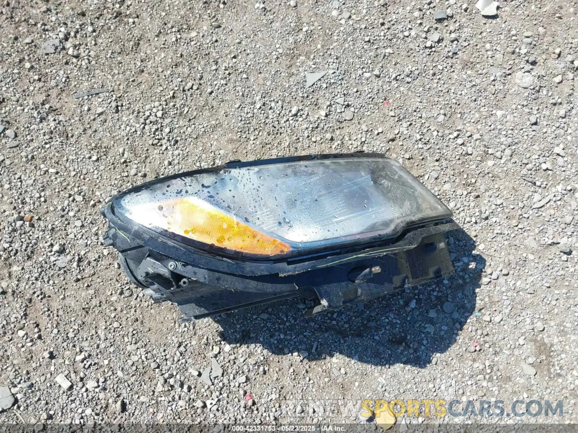11 Photograph of a damaged car 3C4NJDBB6KT697110 JEEP COMPASS 2019