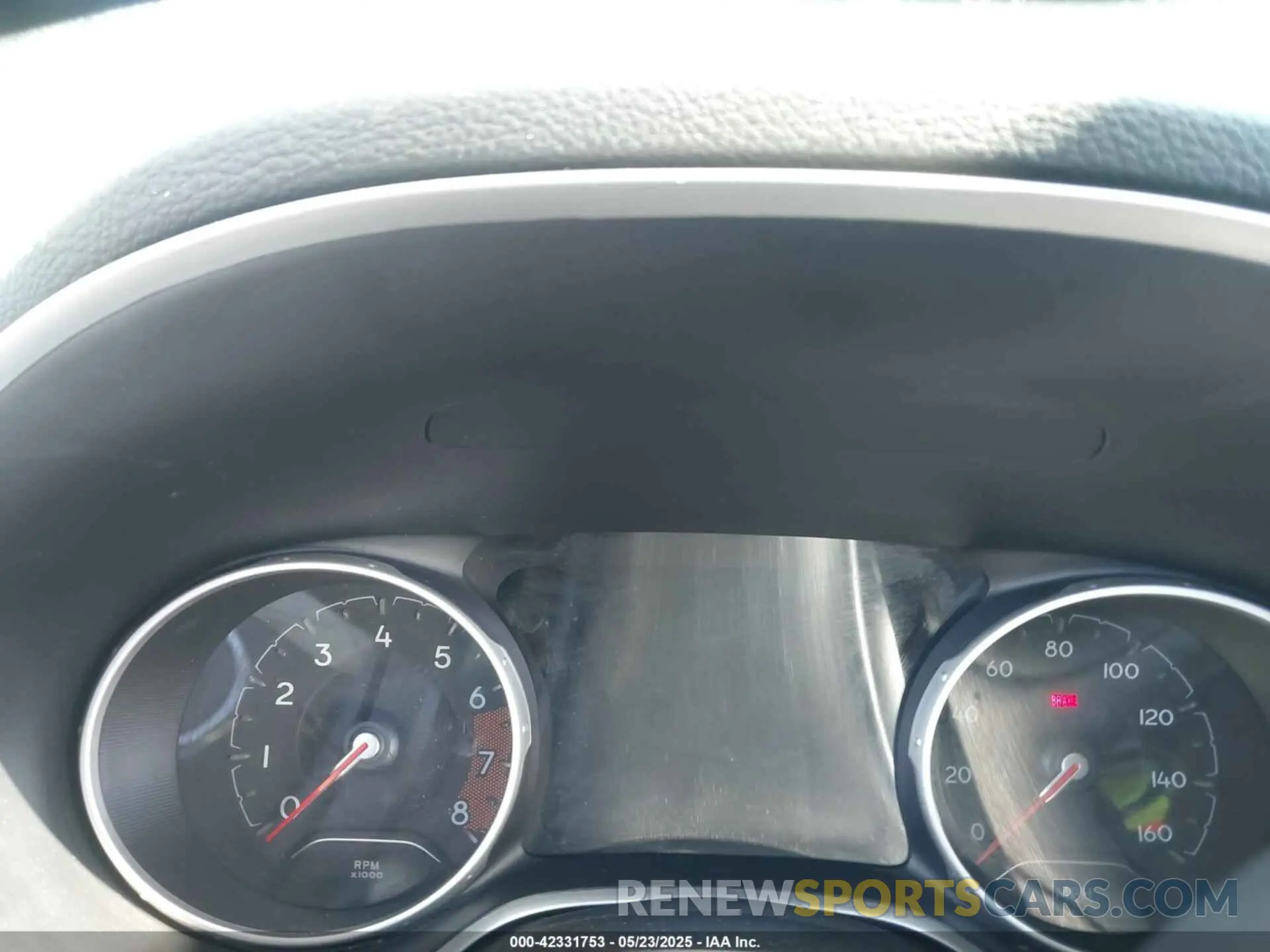 7 Photograph of a damaged car 3C4NJDBB6KT697110 JEEP COMPASS 2019