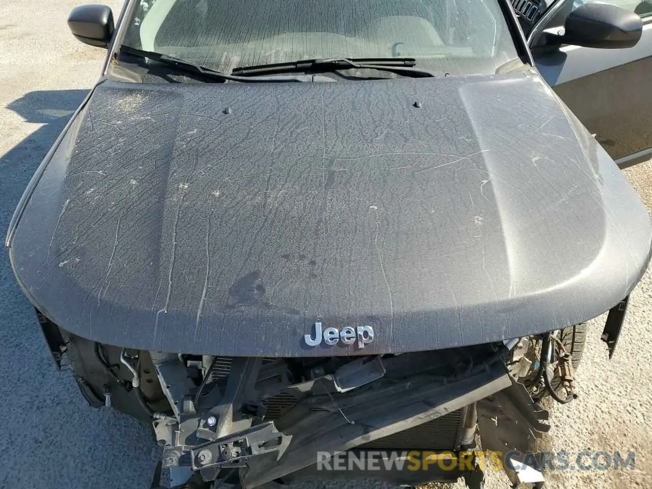 12 Photograph of a damaged car 3C4NJDBB6KT733958 JEEP COMPASS 2019