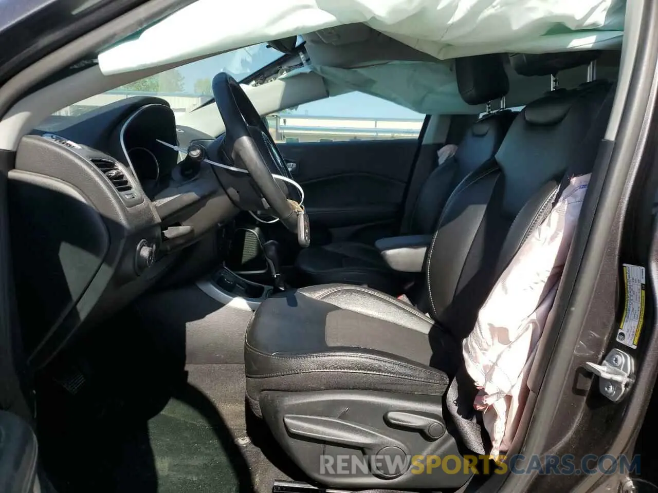 7 Photograph of a damaged car 3C4NJDBB6KT733958 JEEP COMPASS 2019
