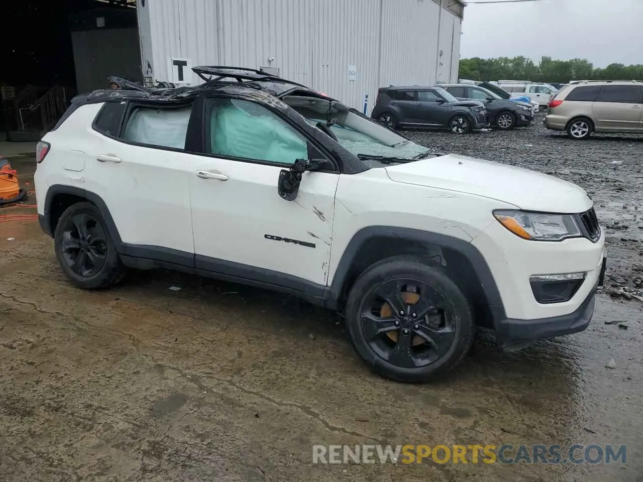 4 Photograph of a damaged car 3C4NJDBB6KT761212 JEEP COMPASS 2019