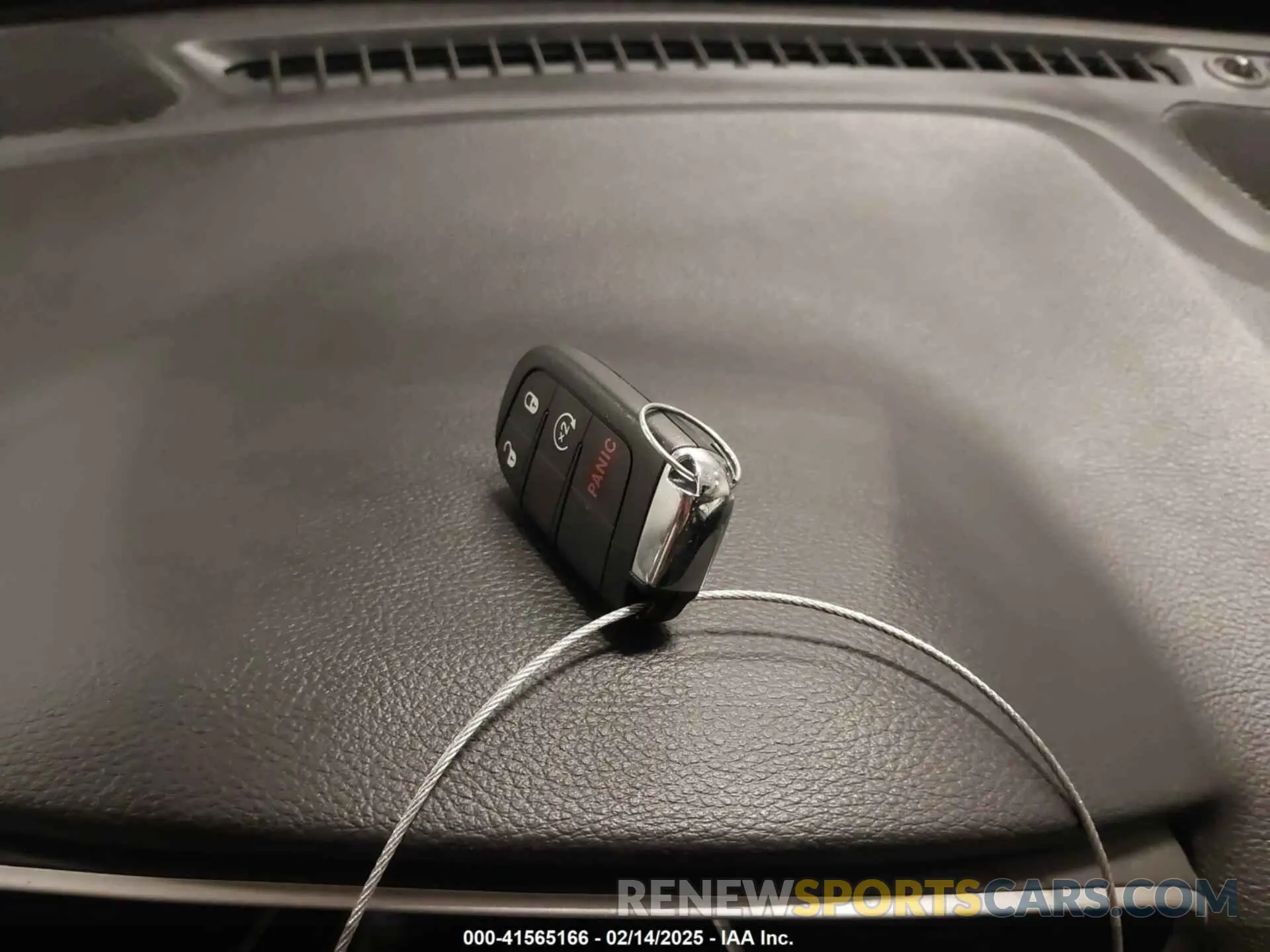 11 Photograph of a damaged car 3C4NJDBB6KT812711 JEEP COMPASS 2019