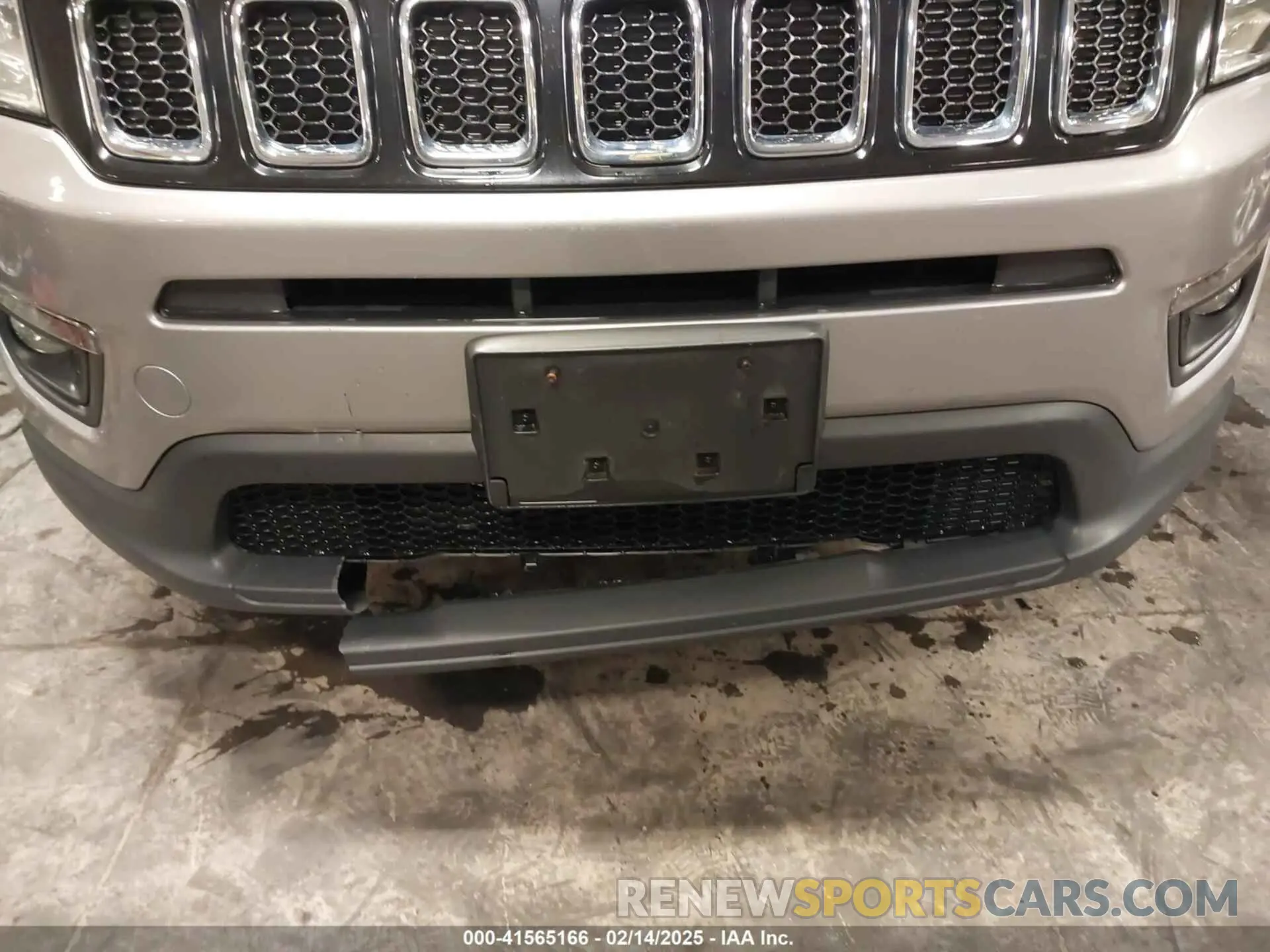 6 Photograph of a damaged car 3C4NJDBB6KT812711 JEEP COMPASS 2019
