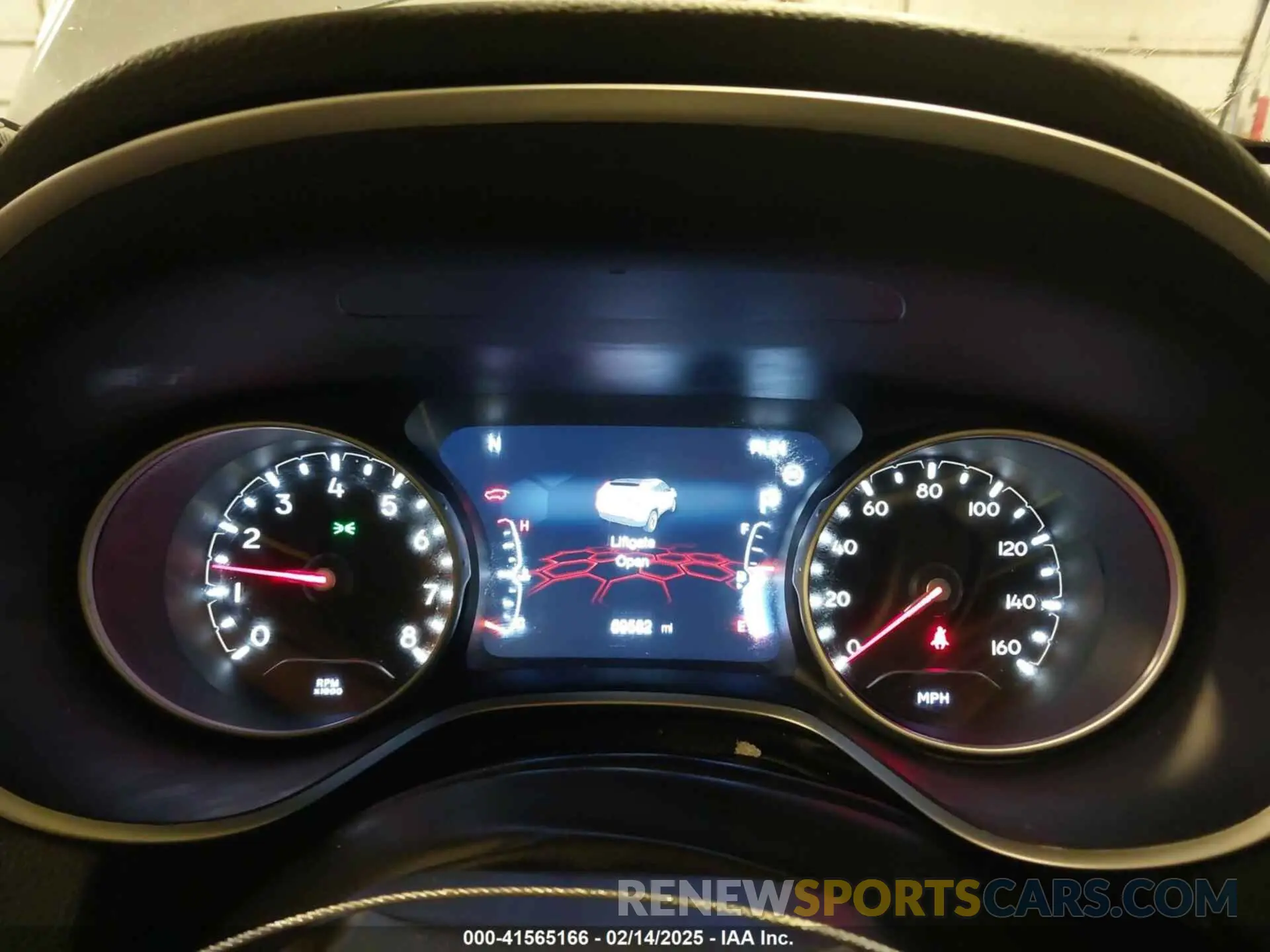 7 Photograph of a damaged car 3C4NJDBB6KT812711 JEEP COMPASS 2019