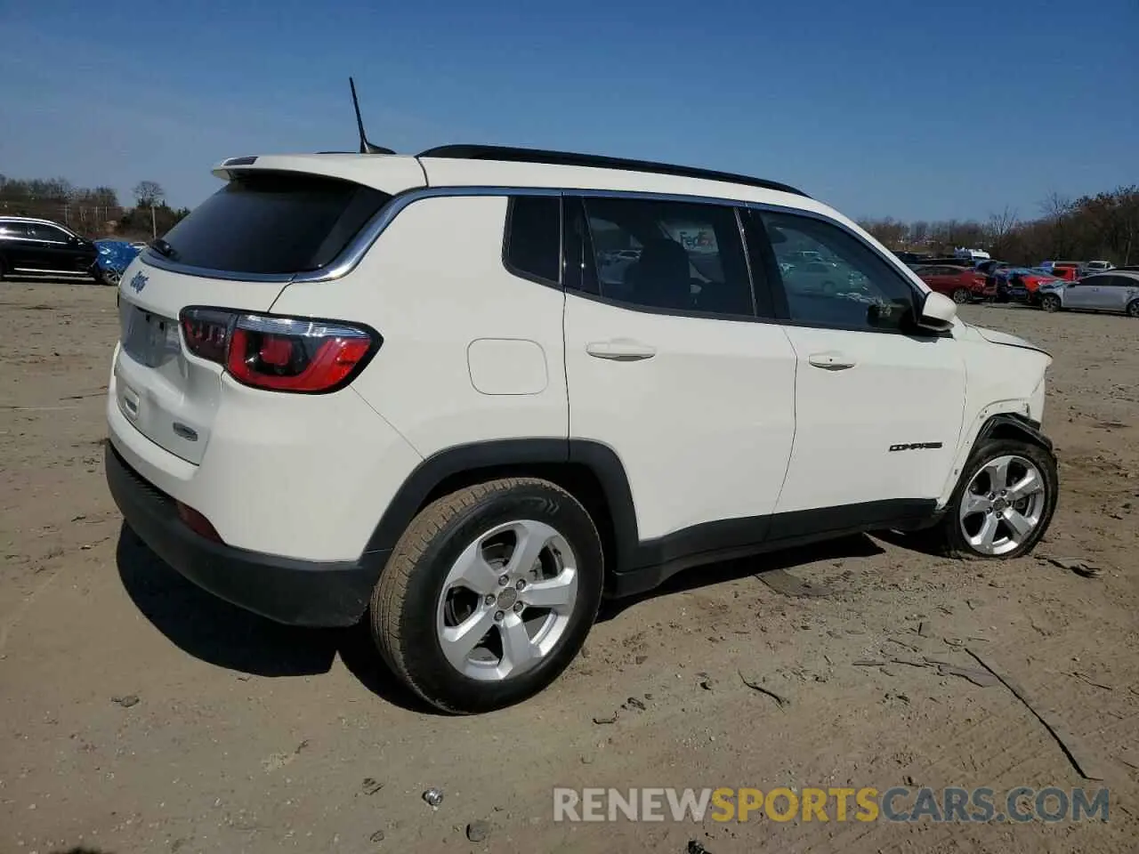 3 Photograph of a damaged car 3C4NJDBB6KT828892 JEEP COMPASS 2019