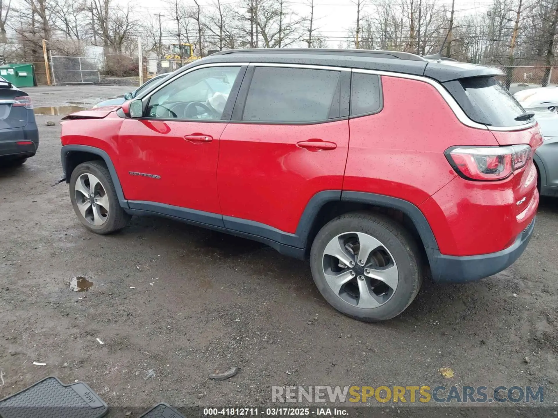 3 Photograph of a damaged car 3C4NJDBB7KT629155 JEEP COMPASS 2019