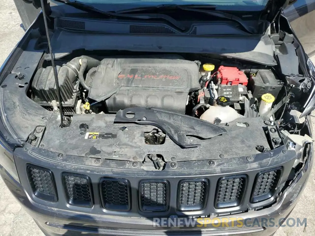 13 Photograph of a damaged car 3C4NJDBB7KT652855 JEEP COMPASS 2019