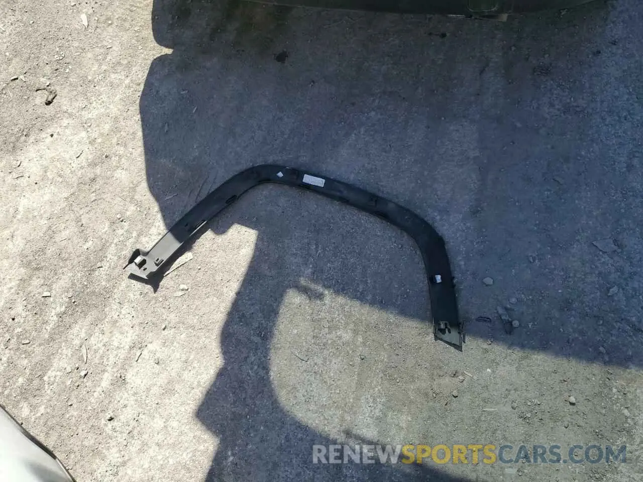 15 Photograph of a damaged car 3C4NJDBB7KT652855 JEEP COMPASS 2019