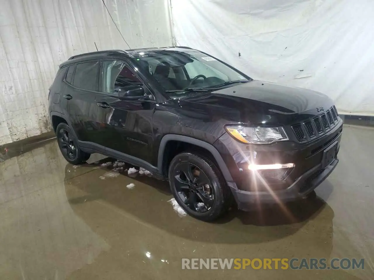 4 Photograph of a damaged car 3C4NJDBB7KT697732 JEEP COMPASS 2019
