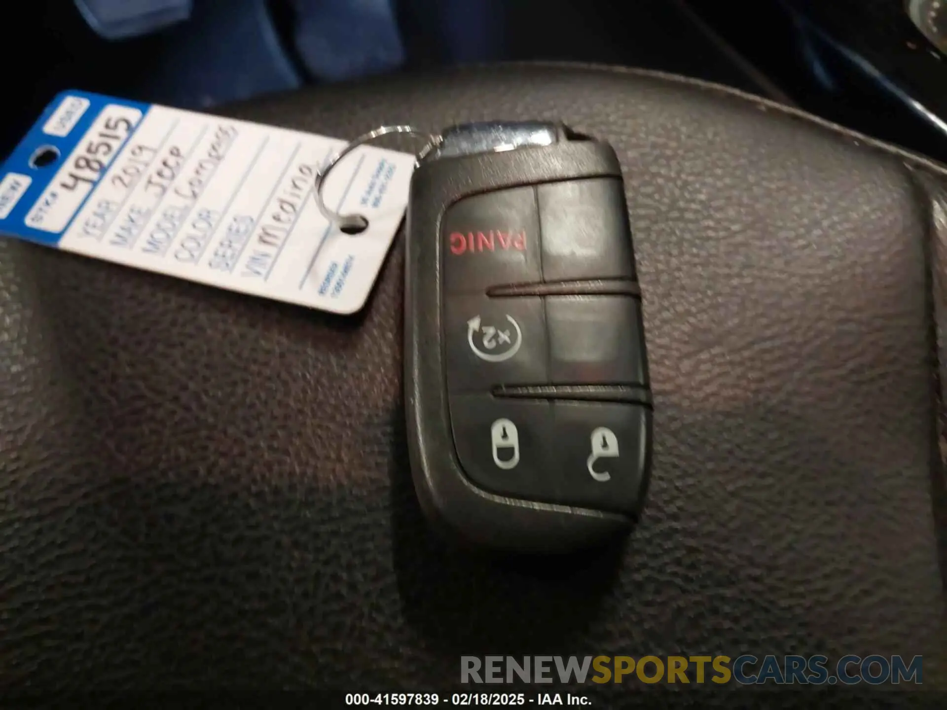 11 Photograph of a damaged car 3C4NJDBB7KT741048 JEEP COMPASS 2019