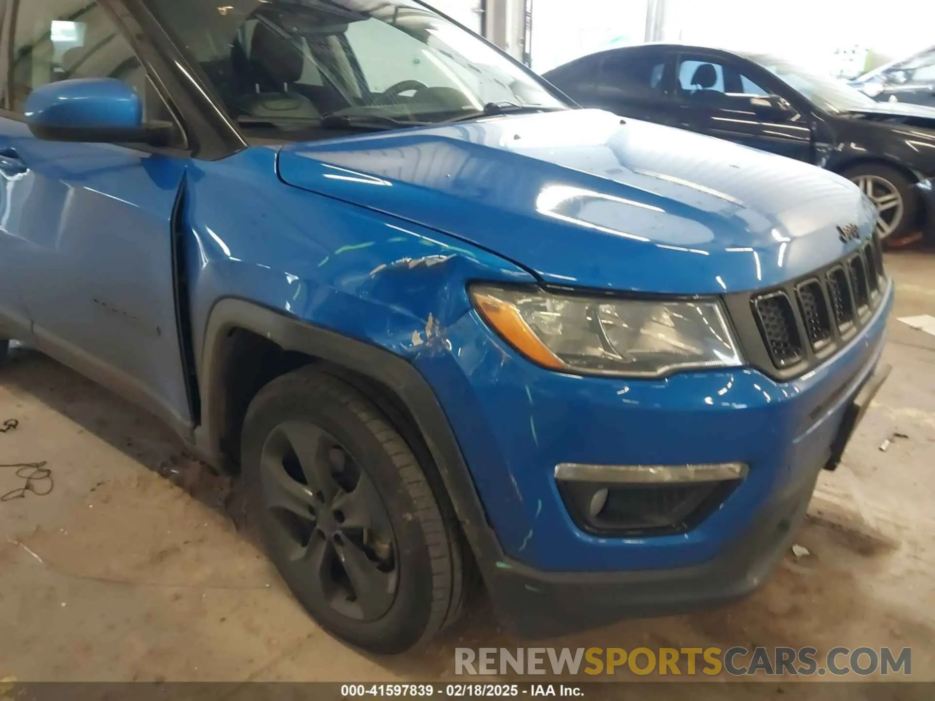 19 Photograph of a damaged car 3C4NJDBB7KT741048 JEEP COMPASS 2019