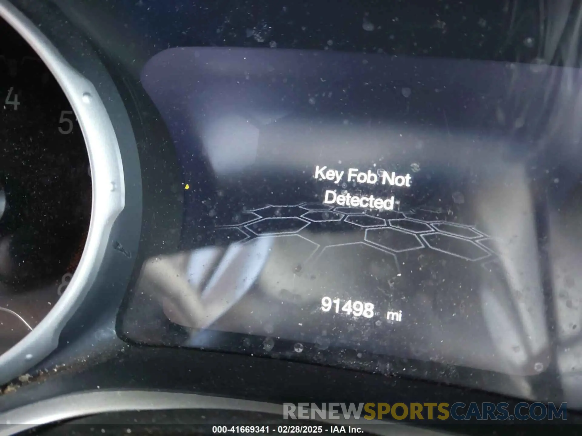 14 Photograph of a damaged car 3C4NJDBB7KT828772 JEEP COMPASS 2019