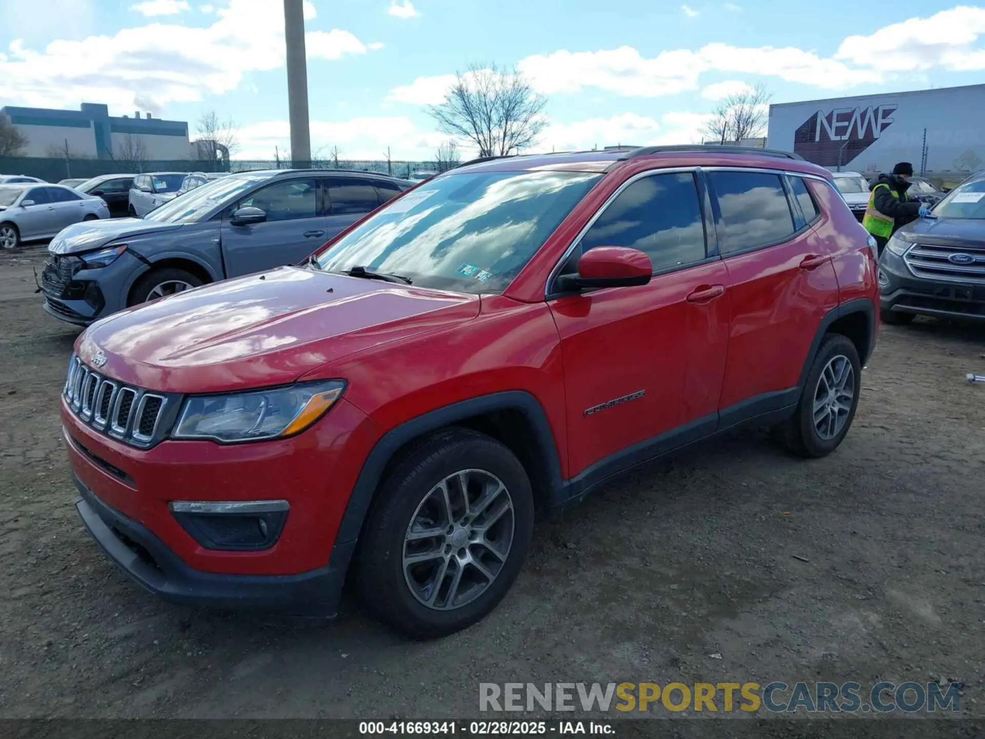 2 Photograph of a damaged car 3C4NJDBB7KT828772 JEEP COMPASS 2019