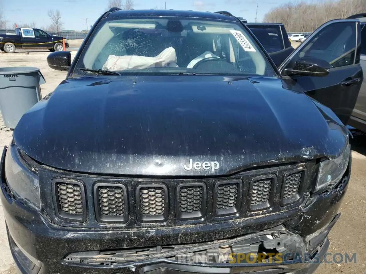 13 Photograph of a damaged car 3C4NJDBB7KT847886 JEEP COMPASS 2019