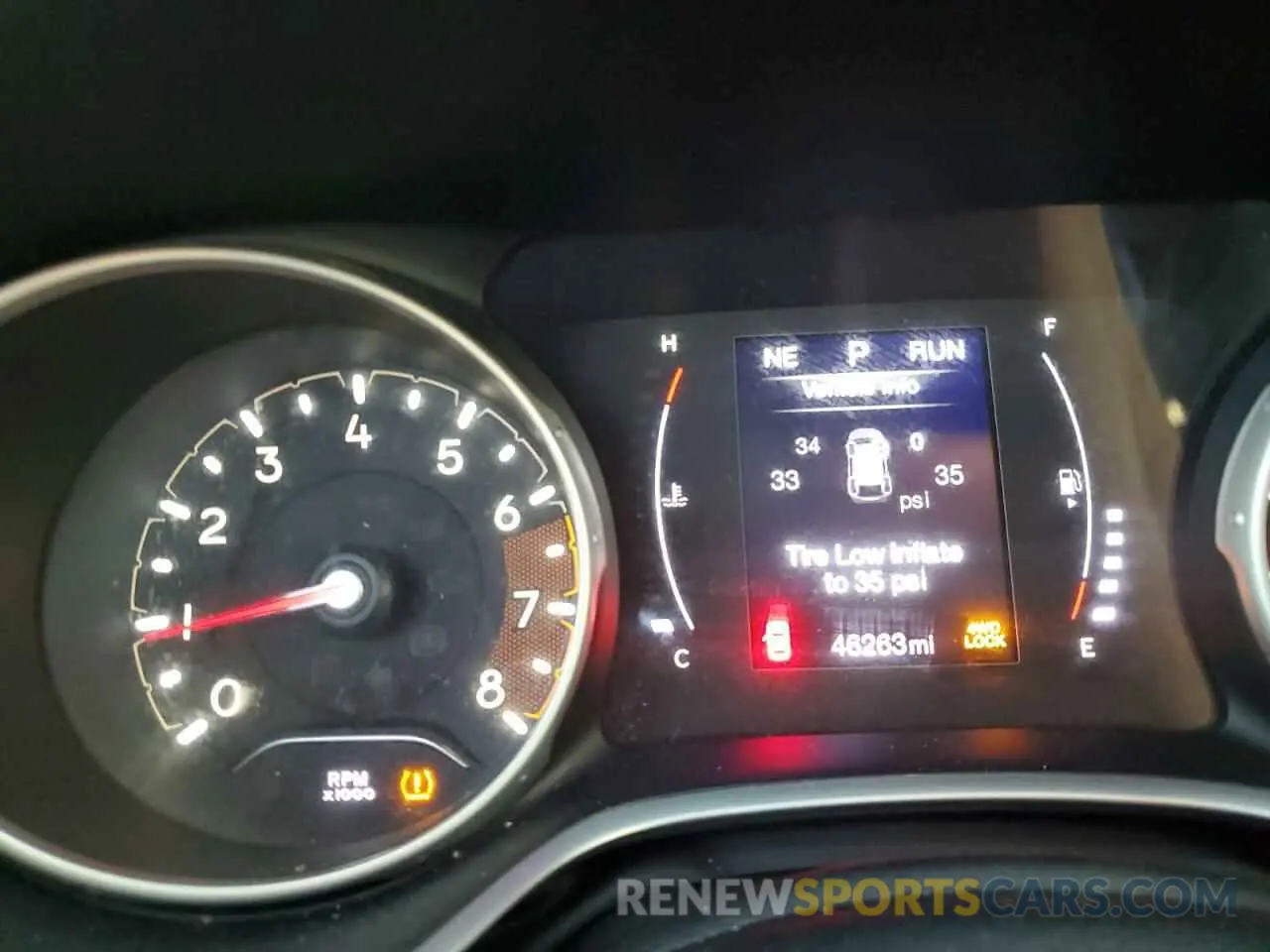 9 Photograph of a damaged car 3C4NJDBB7KT849802 JEEP COMPASS 2019