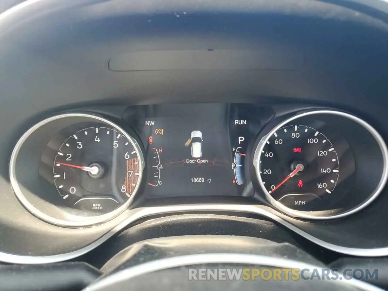 9 Photograph of a damaged car 3C4NJDBB8KT598658 JEEP COMPASS 2019