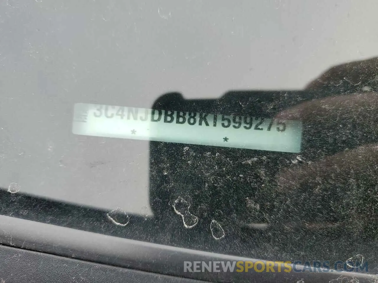 15 Photograph of a damaged car 3C4NJDBB8KT599275 JEEP COMPASS 2019