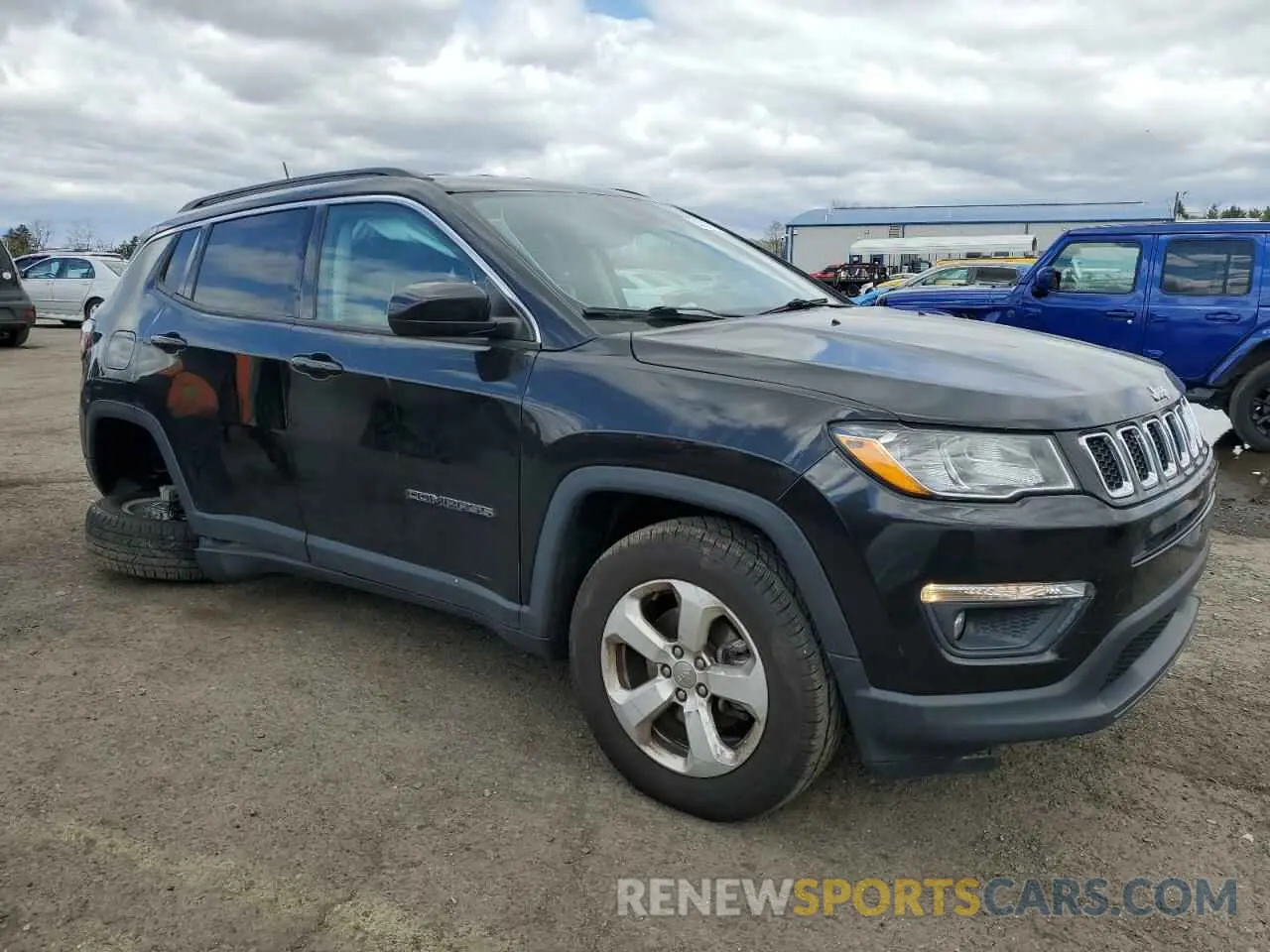 4 Photograph of a damaged car 3C4NJDBB8KT630248 JEEP COMPASS 2019
