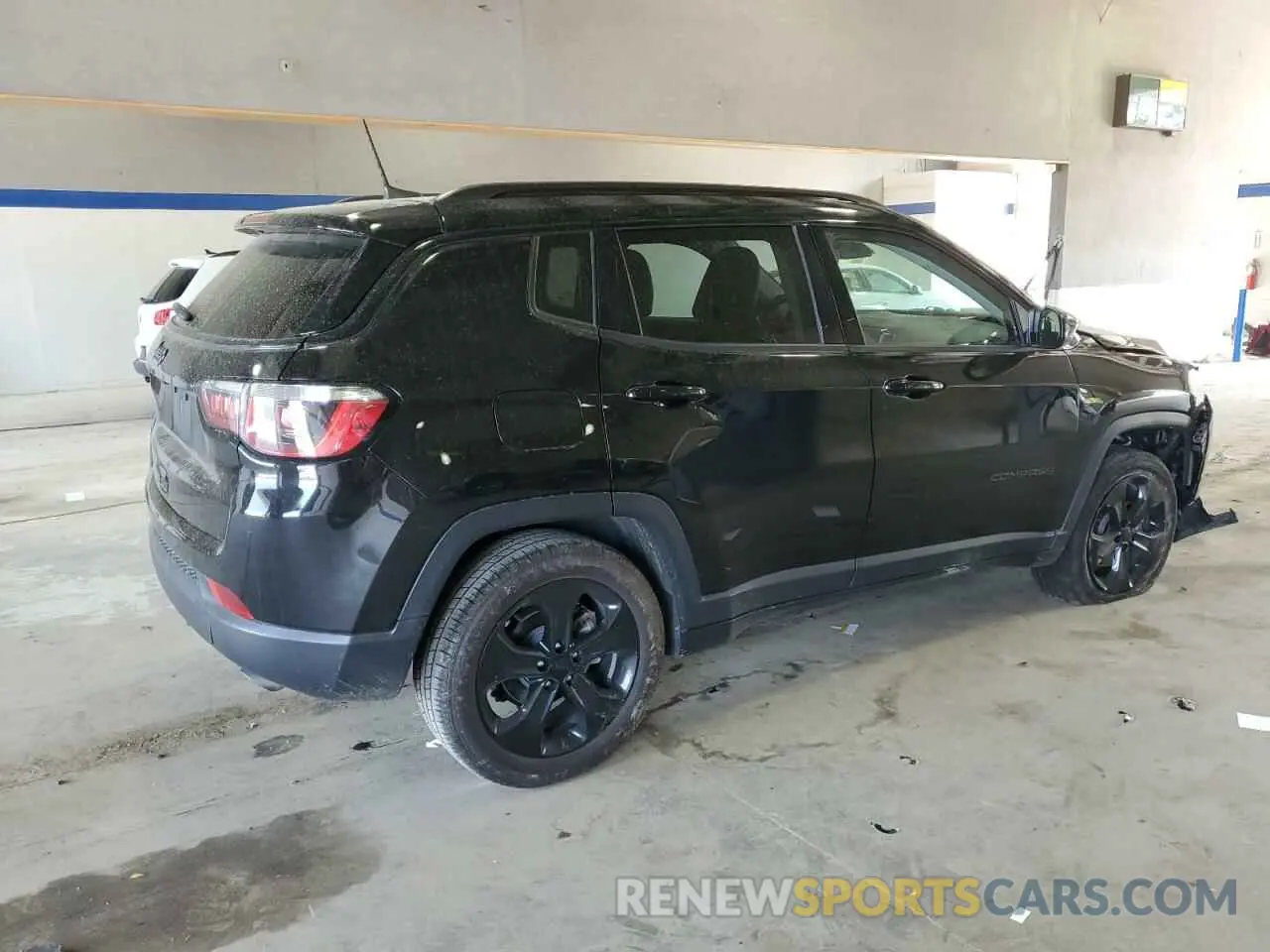 3 Photograph of a damaged car 3C4NJDBB8KT647373 JEEP COMPASS 2019