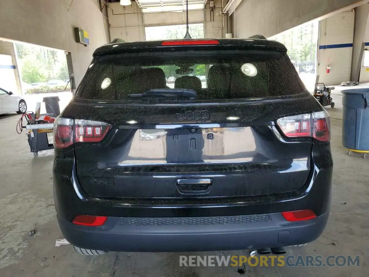 6 Photograph of a damaged car 3C4NJDBB8KT647373 JEEP COMPASS 2019
