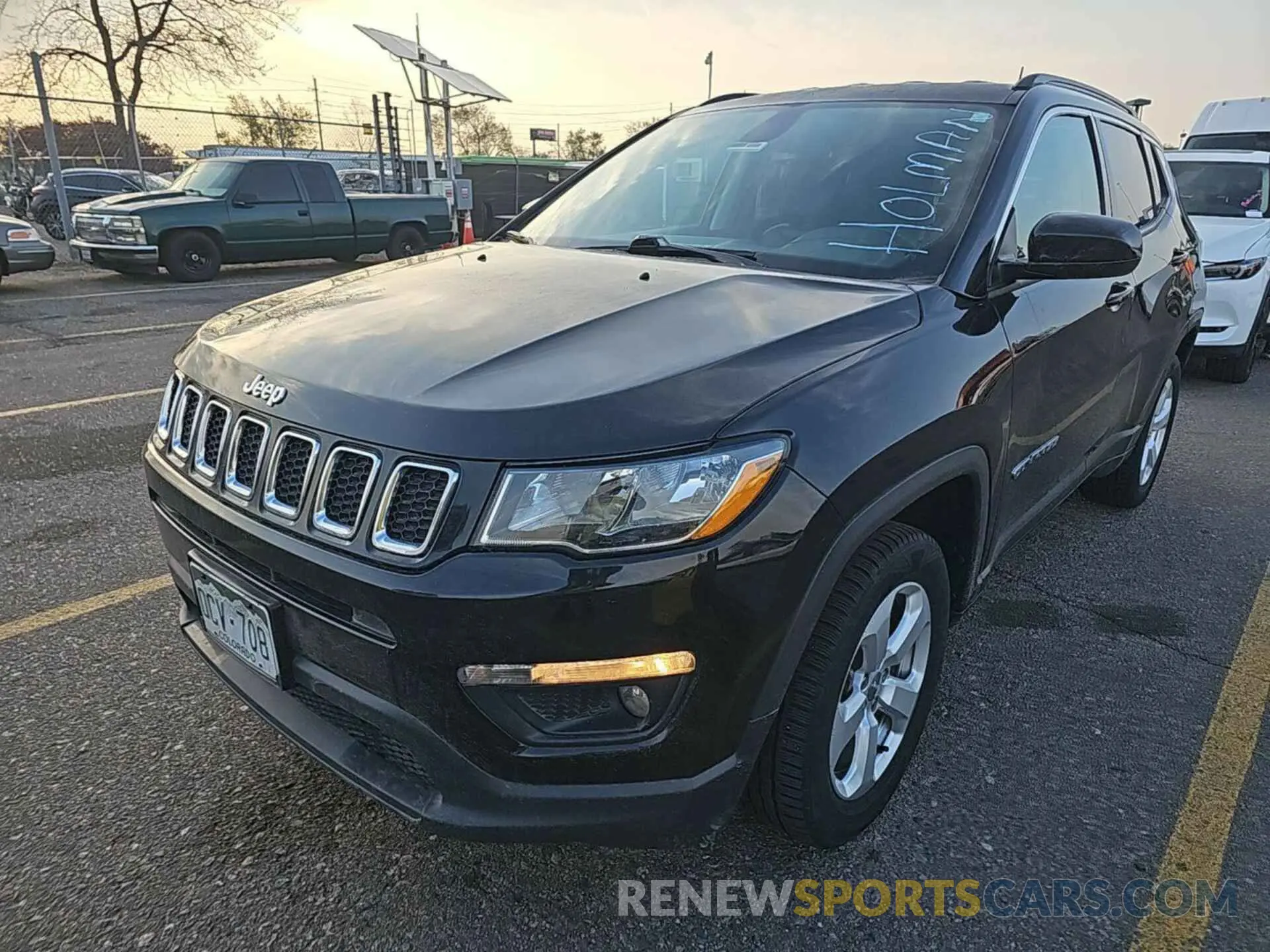 21 Photograph of a damaged car 3C4NJDBB8KT679742 JEEP COMPASS 2019