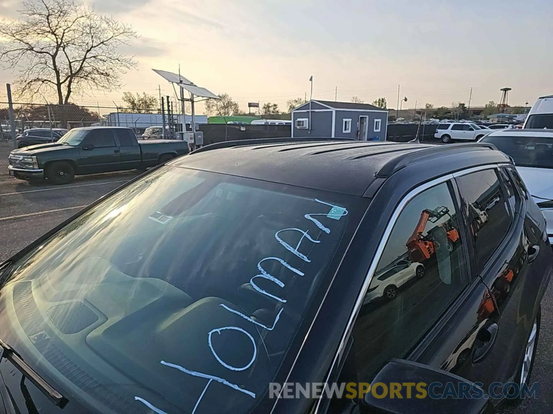 27 Photograph of a damaged car 3C4NJDBB8KT679742 JEEP COMPASS 2019