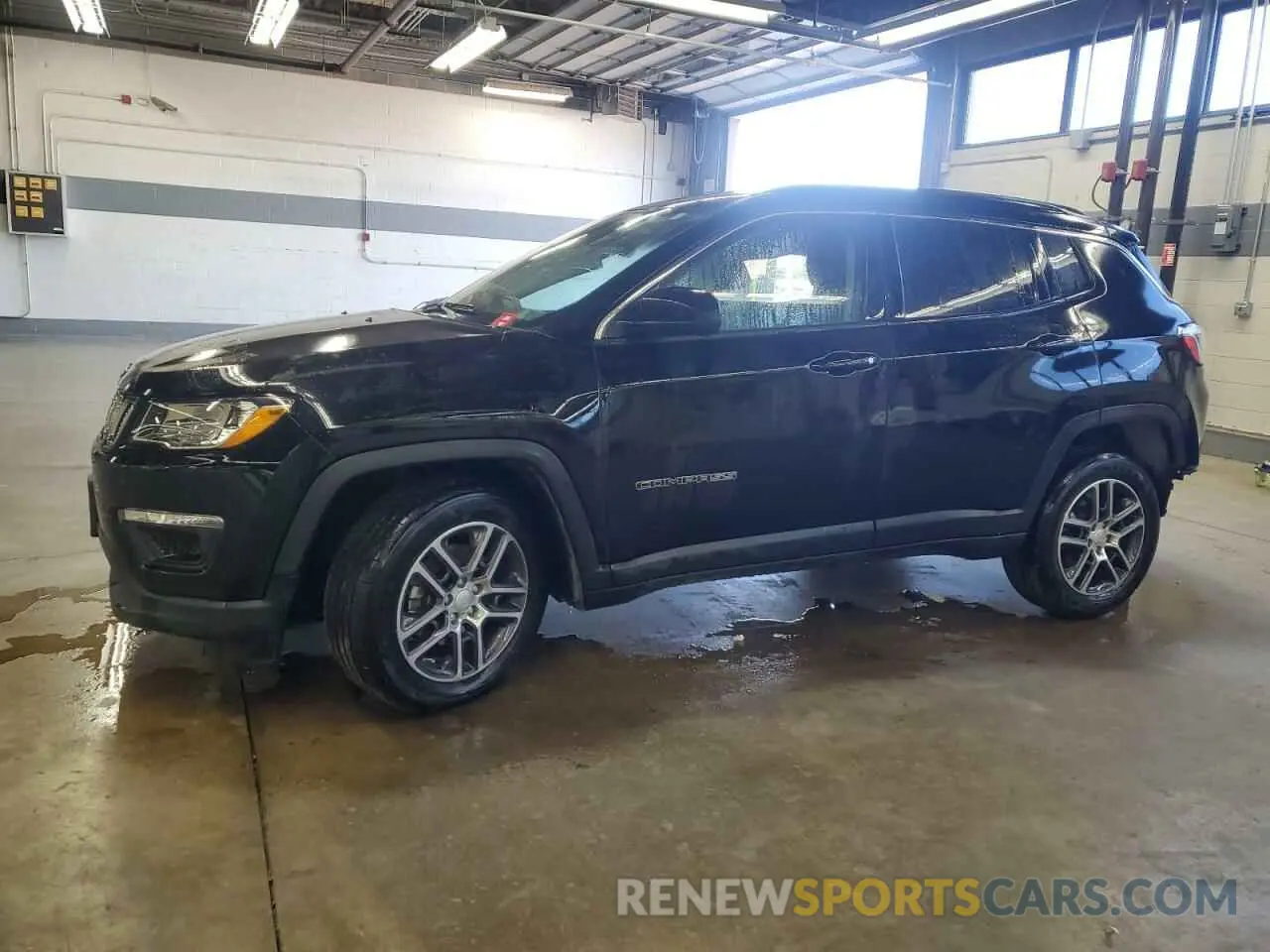 1 Photograph of a damaged car 3C4NJDBB8KT786726 JEEP COMPASS 2019