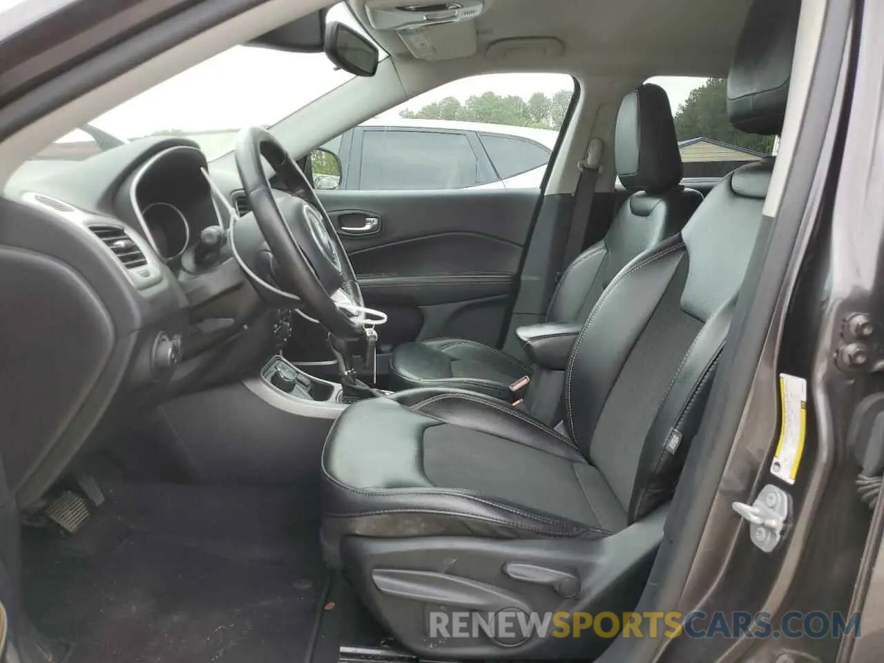 7 Photograph of a damaged car 3C4NJDBB8KT849503 JEEP COMPASS 2019