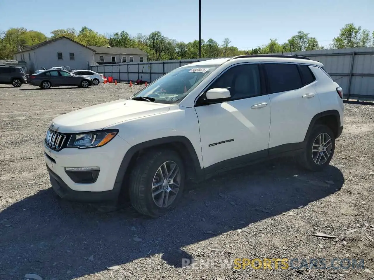 1 Photograph of a damaged car 3C4NJDBB9KT601020 JEEP COMPASS 2019