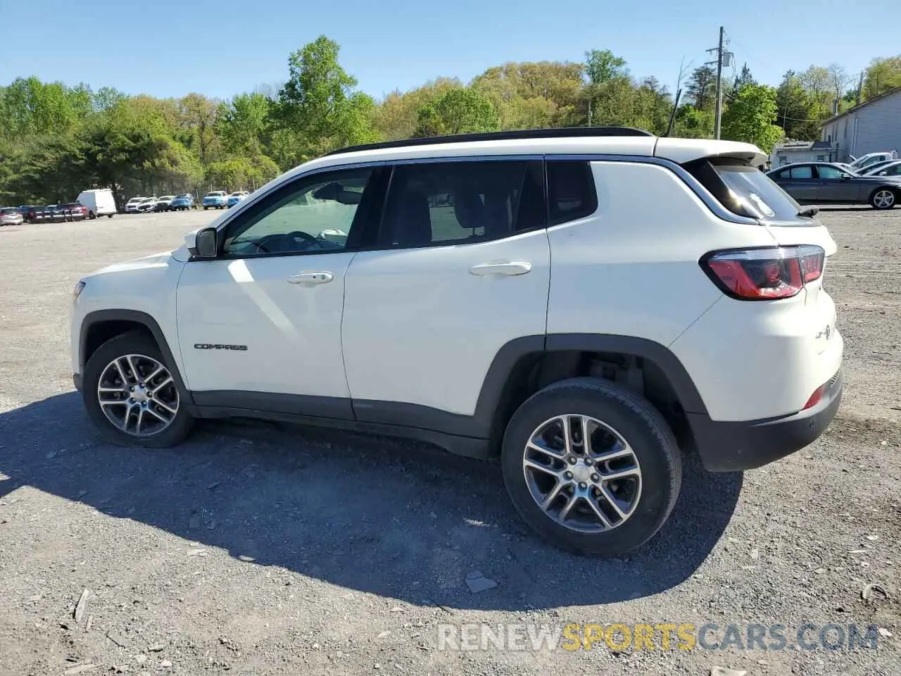2 Photograph of a damaged car 3C4NJDBB9KT601020 JEEP COMPASS 2019