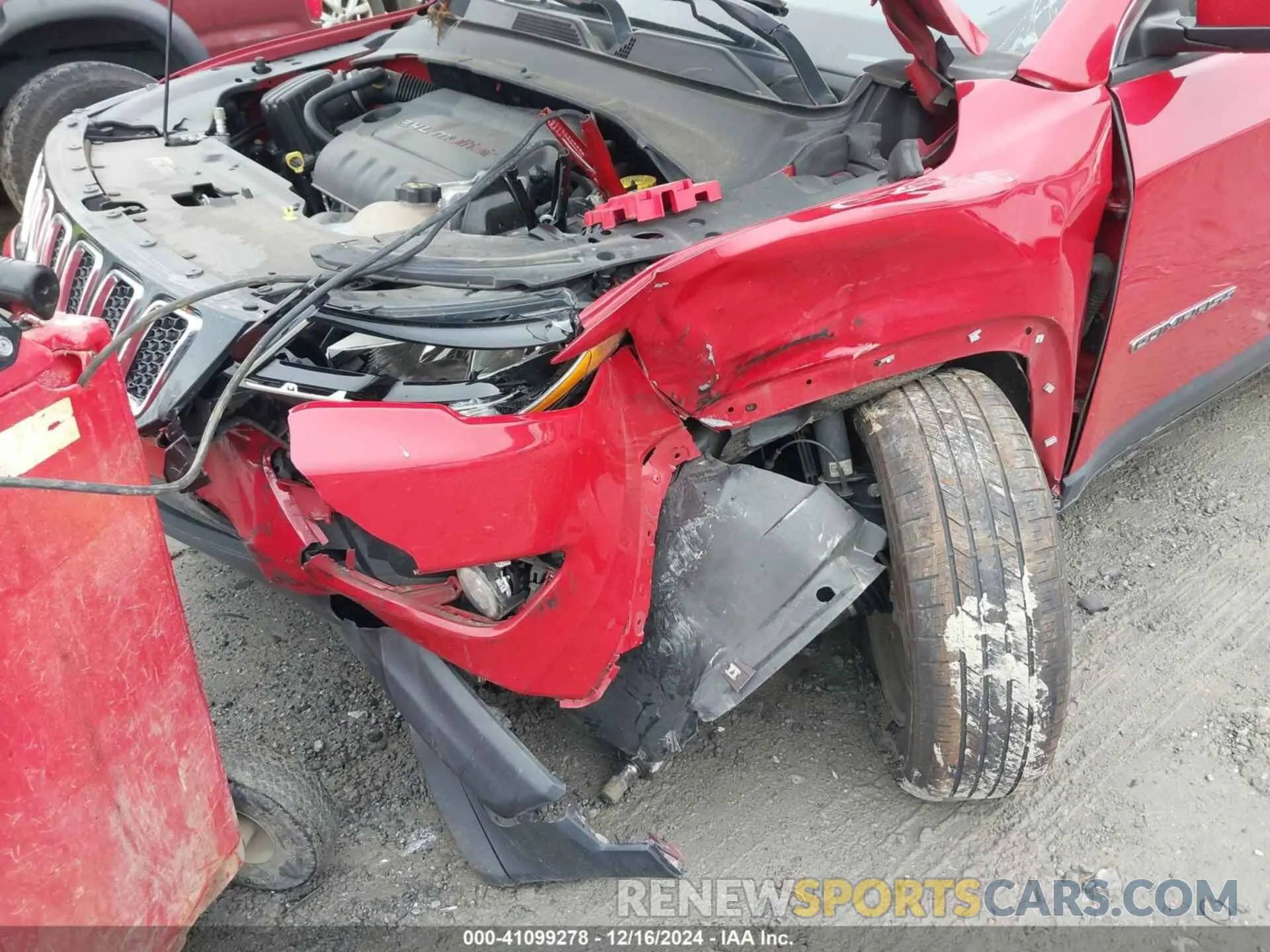 6 Photograph of a damaged car 3C4NJDBB9KT662206 JEEP COMPASS 2019