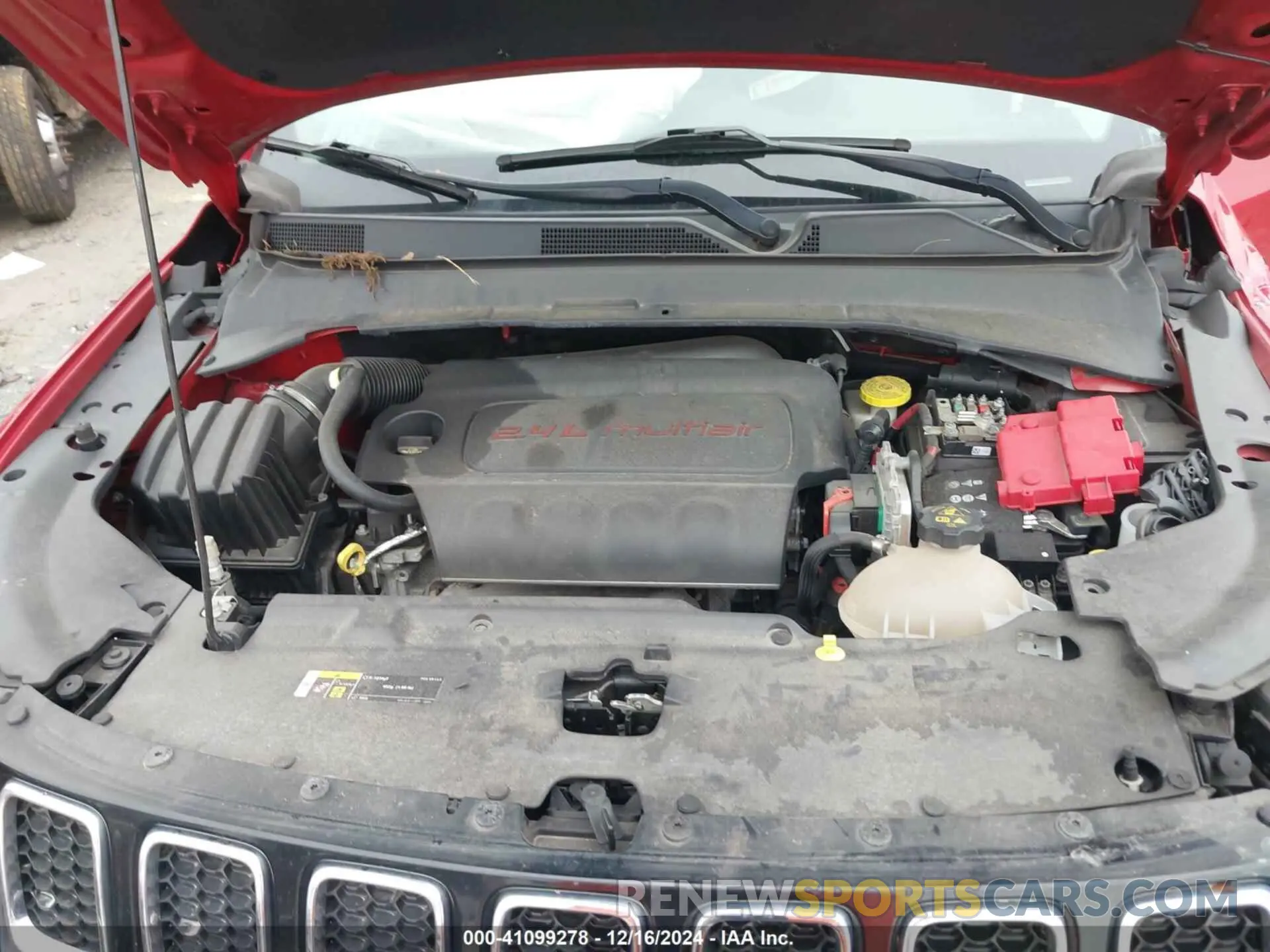 9 Photograph of a damaged car 3C4NJDBB9KT662206 JEEP COMPASS 2019