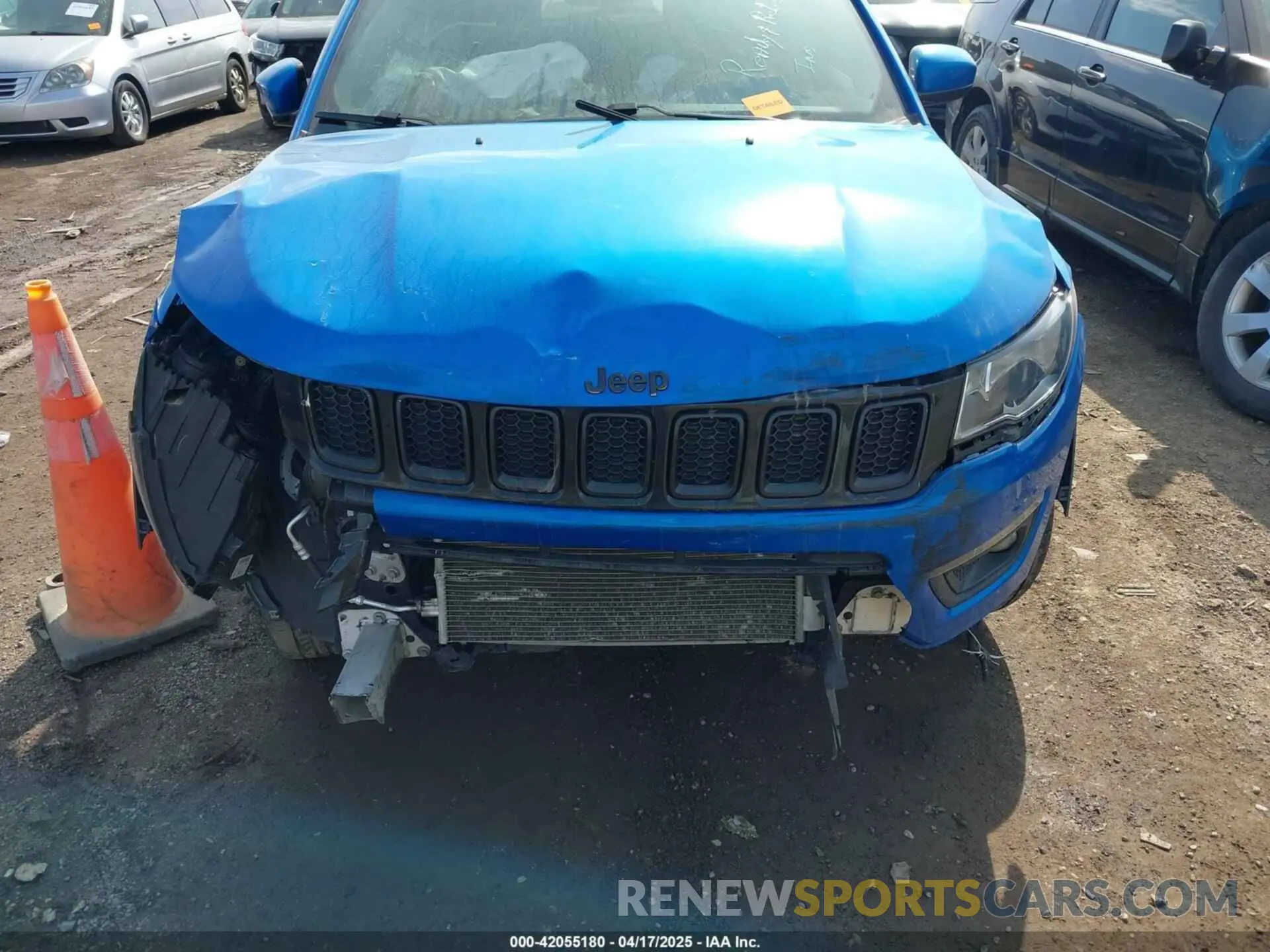 6 Photograph of a damaged car 3C4NJDBB9KT713896 JEEP COMPASS 2019