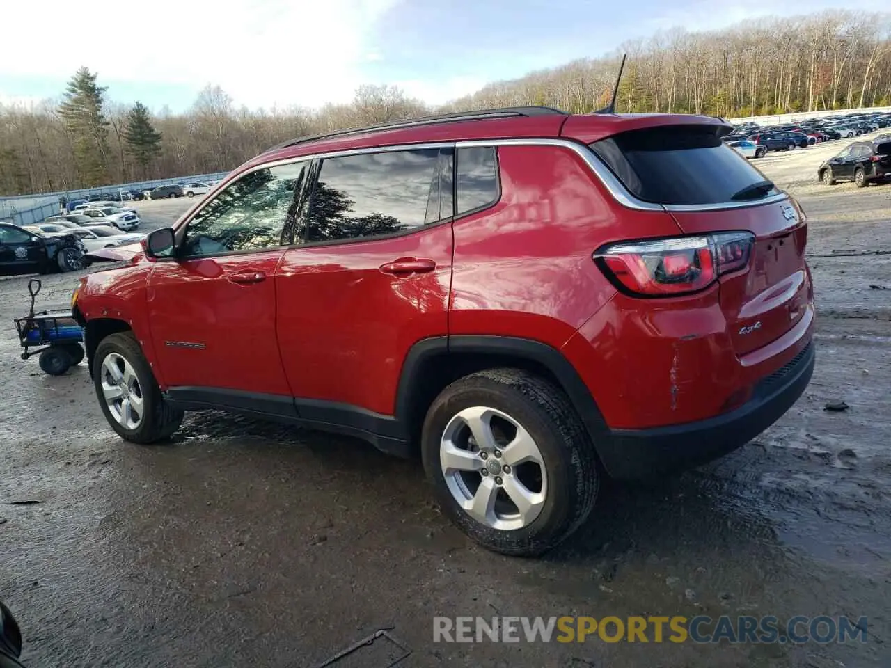 2 Photograph of a damaged car 3C4NJDBB9KT827915 JEEP COMPASS 2019