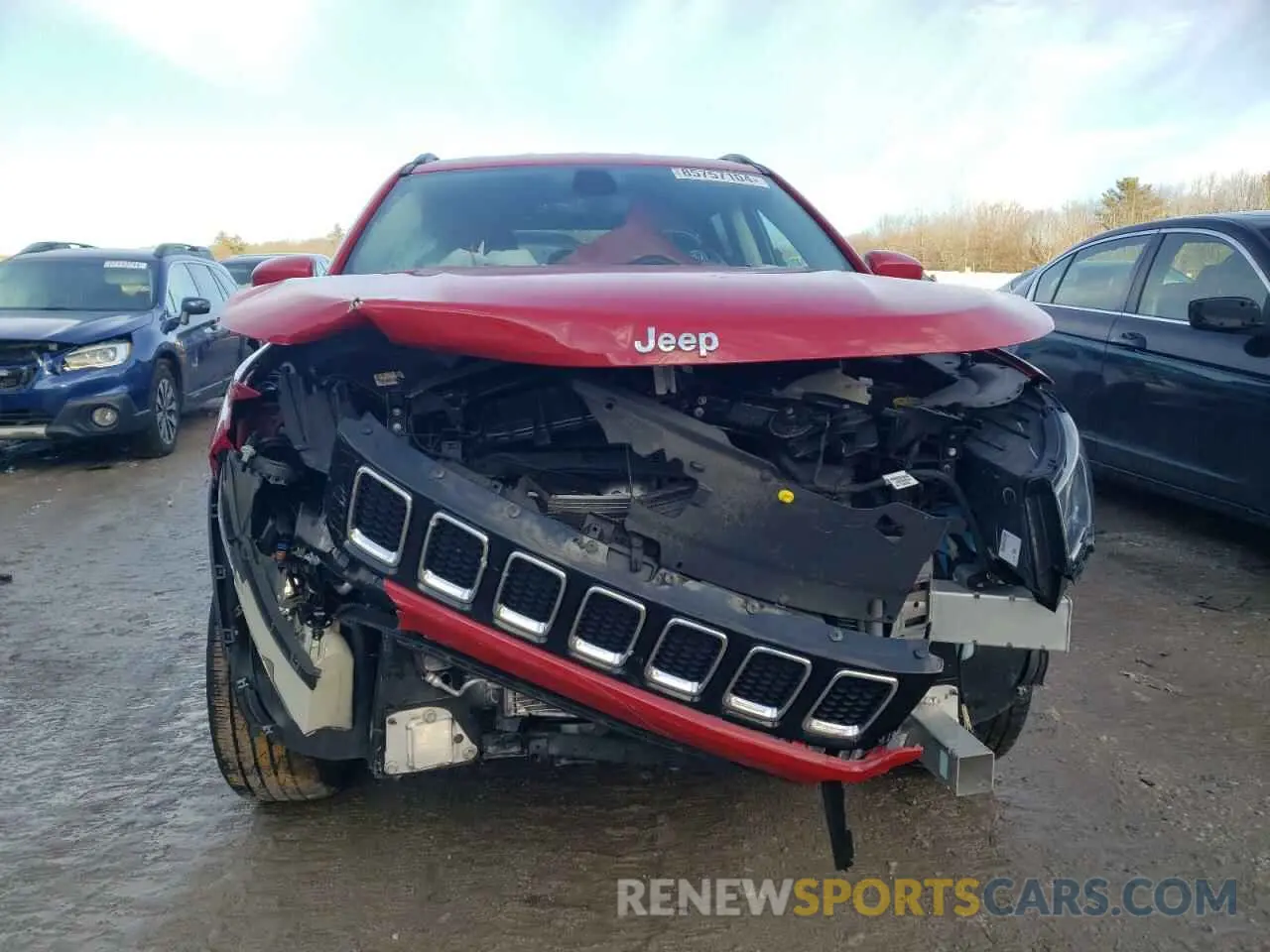 5 Photograph of a damaged car 3C4NJDBB9KT827915 JEEP COMPASS 2019