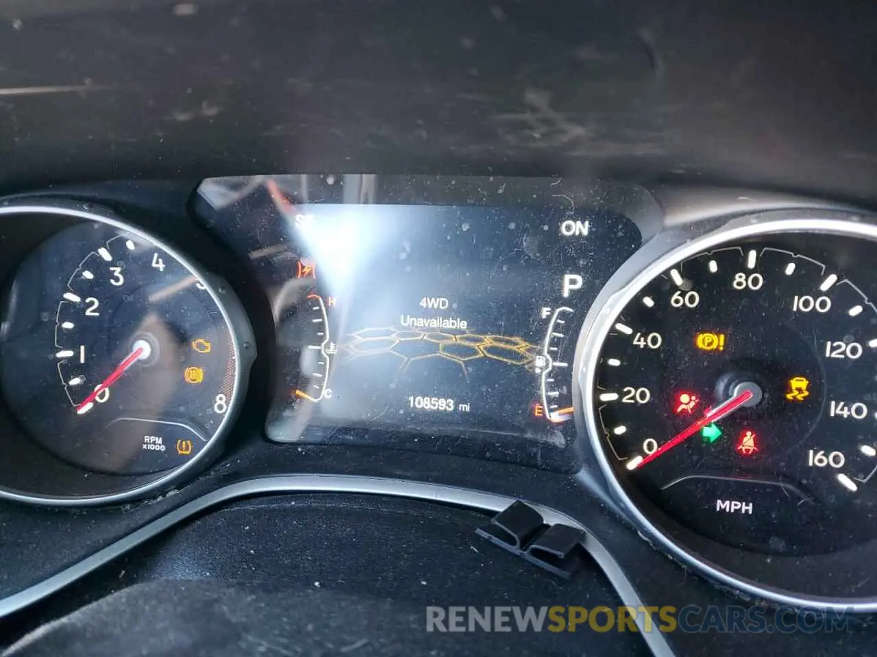 9 Photograph of a damaged car 3C4NJDBB9KT850773 JEEP COMPASS 2019