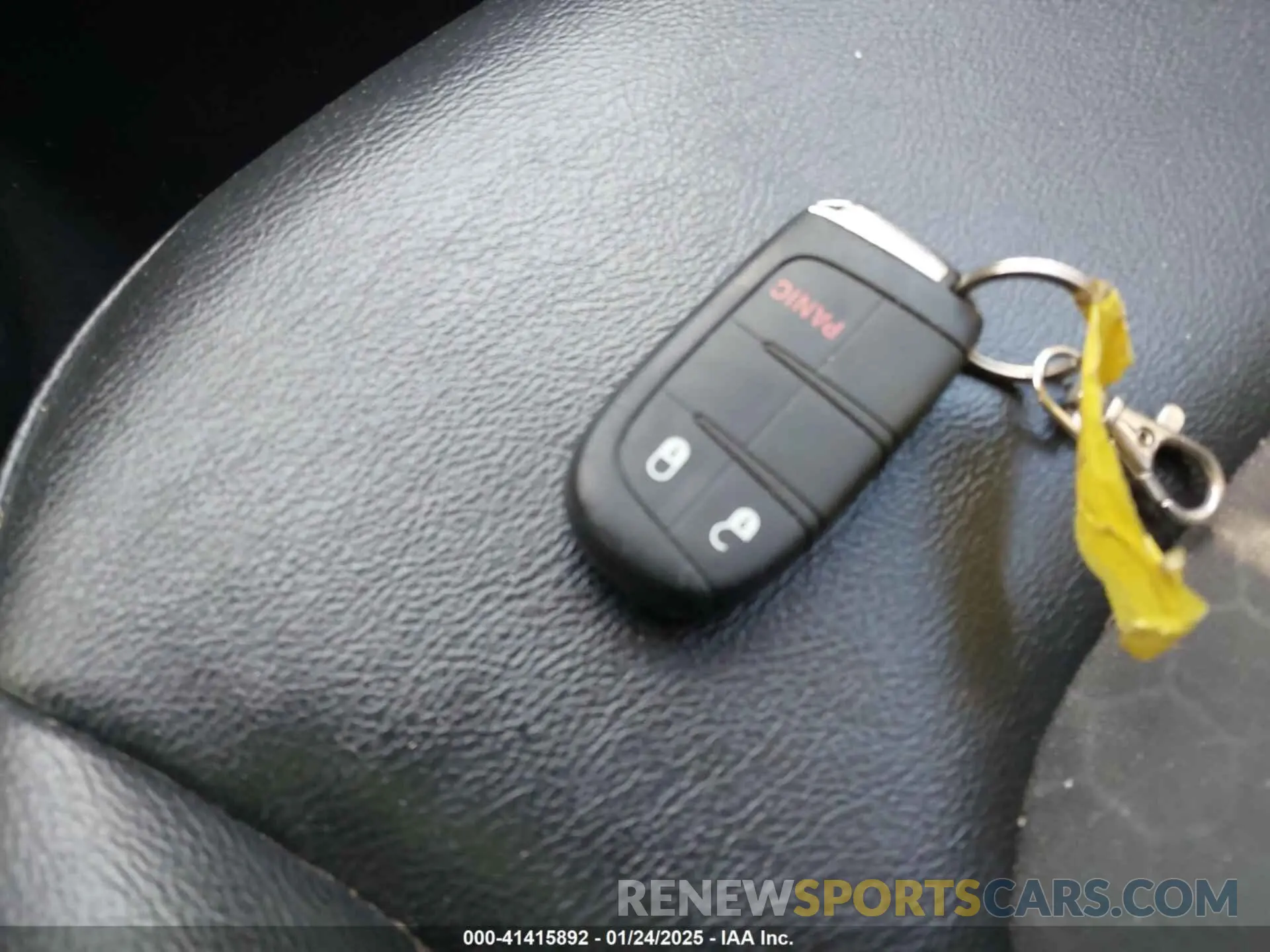 11 Photograph of a damaged car 3C4NJDBBXKT596958 JEEP COMPASS 2019